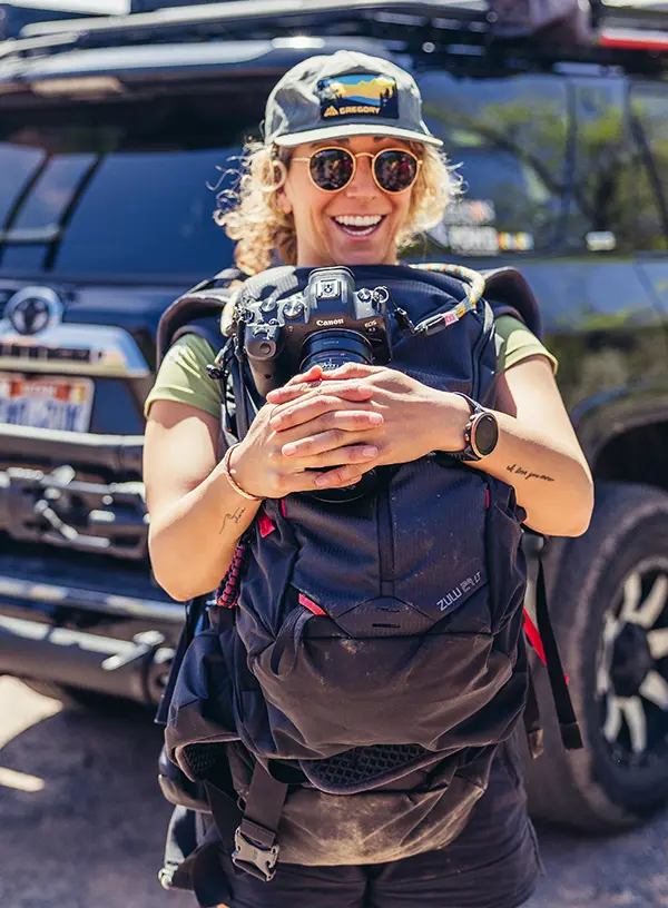 Backpacking – turista s batohem.