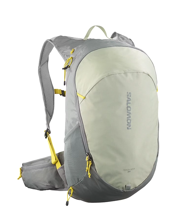 Žebříček turistických batohů 20–25 l – model značky Salomon