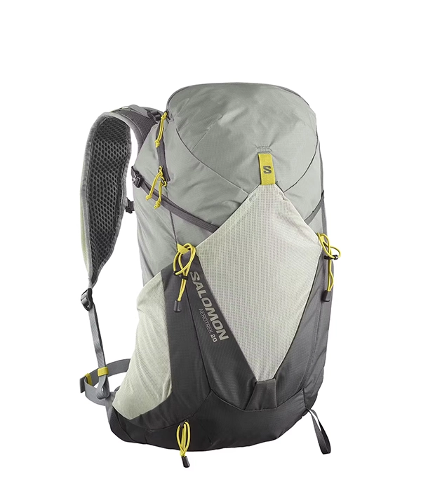Žebříček turistických batohů 20–25 l – model značky Salomon