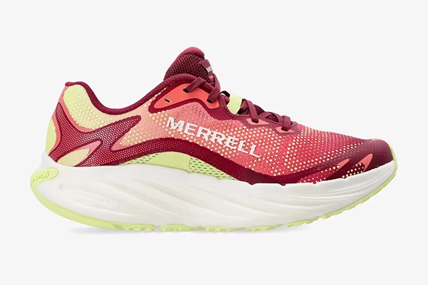 Trailové boty Hoka Speedgoat 7 v žebříčku trailových bot.