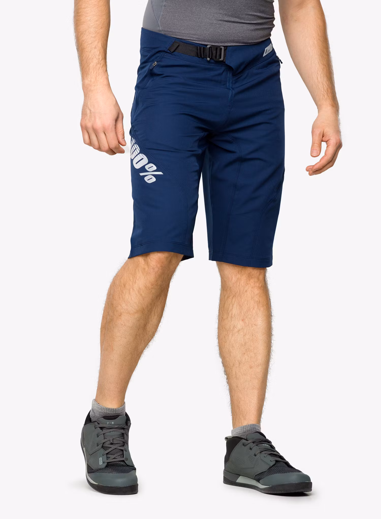 Cyklo kraťasy 100% Airmatic - navy