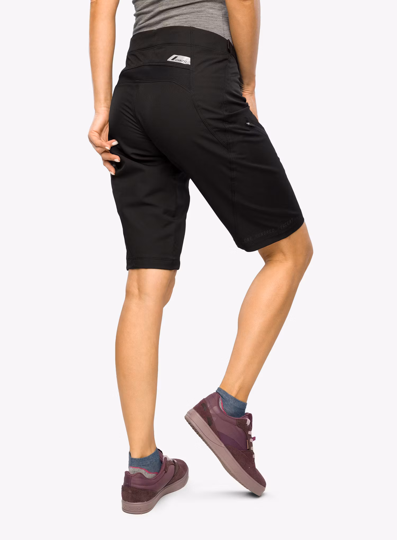 Cyklokraťasy dámské 100% Airmatic - black