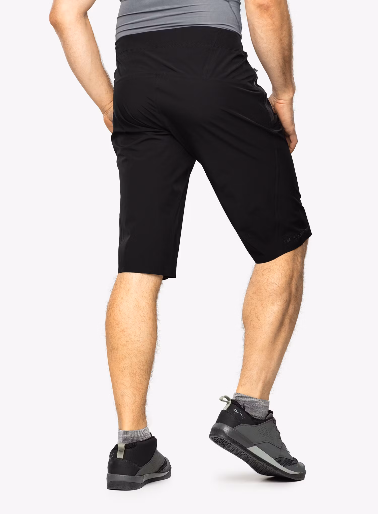 Cyklistické kraťasy 100% Celium - black