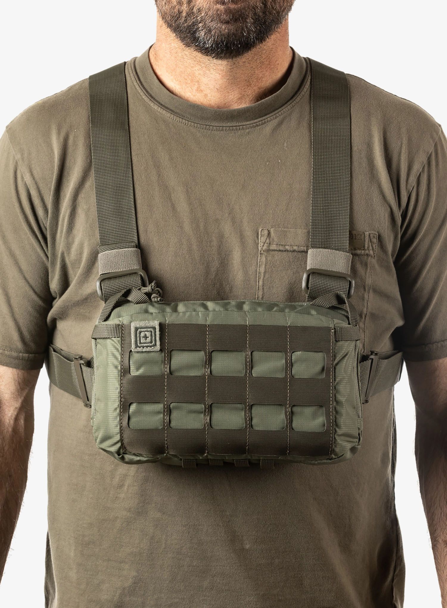 Kapsička na krk 5.11 Skyweight Survival Chest Pack - sage green