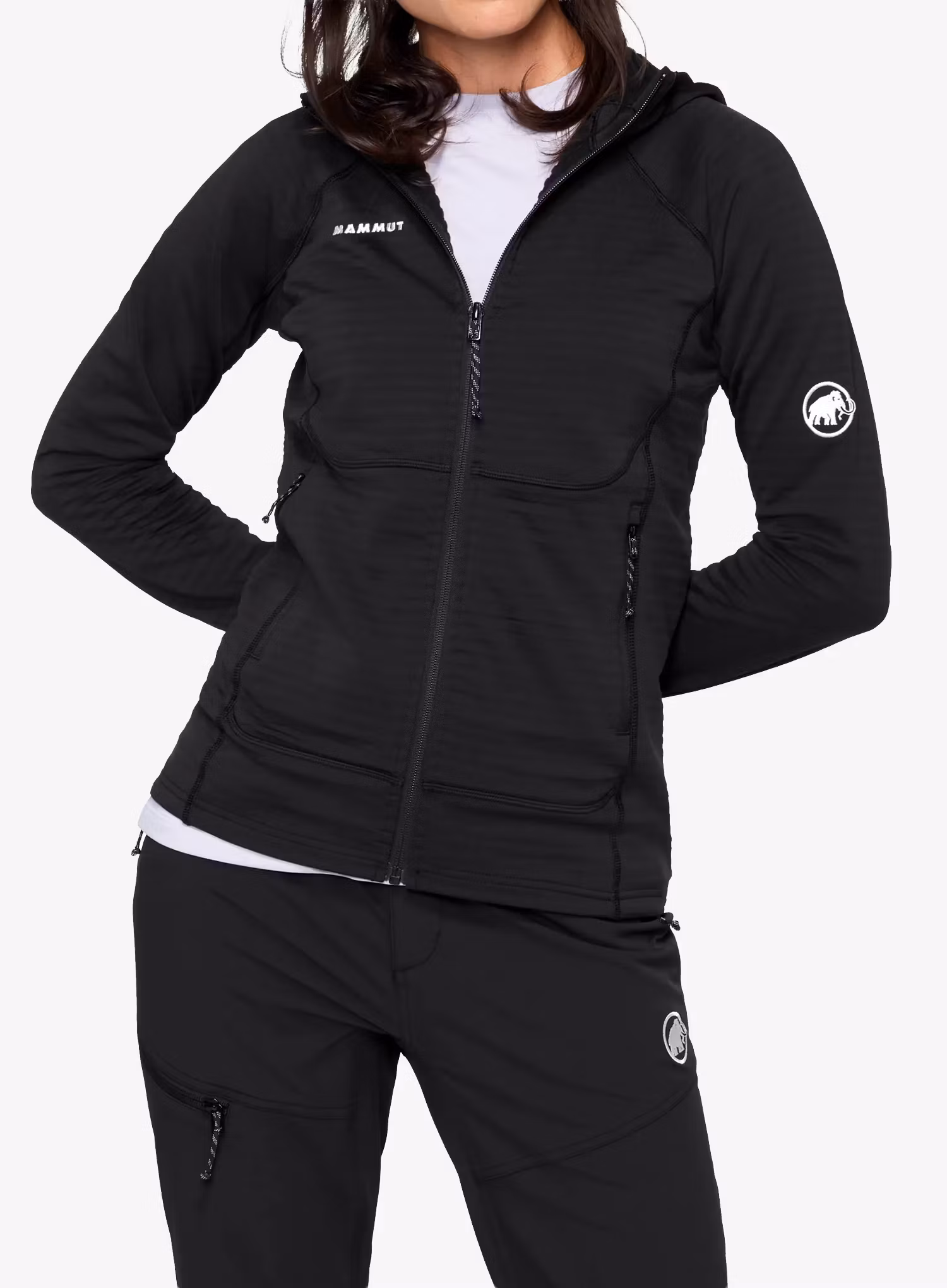 qweMammutTaissMLHoodedJacketblack7619876918604a.webp