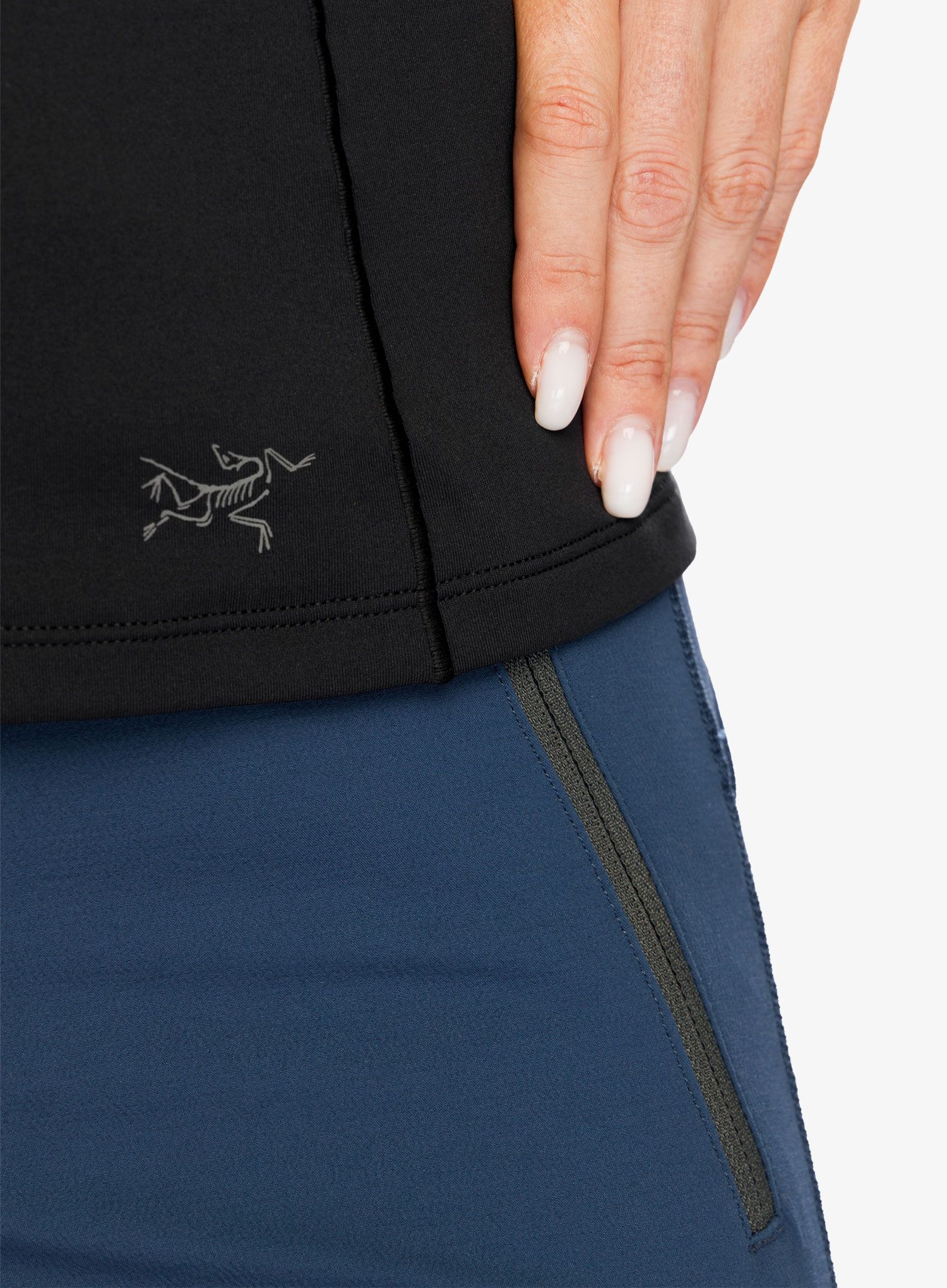 Dámská funkční mikina Arcteryx Rho Crew Neck LS - black/black