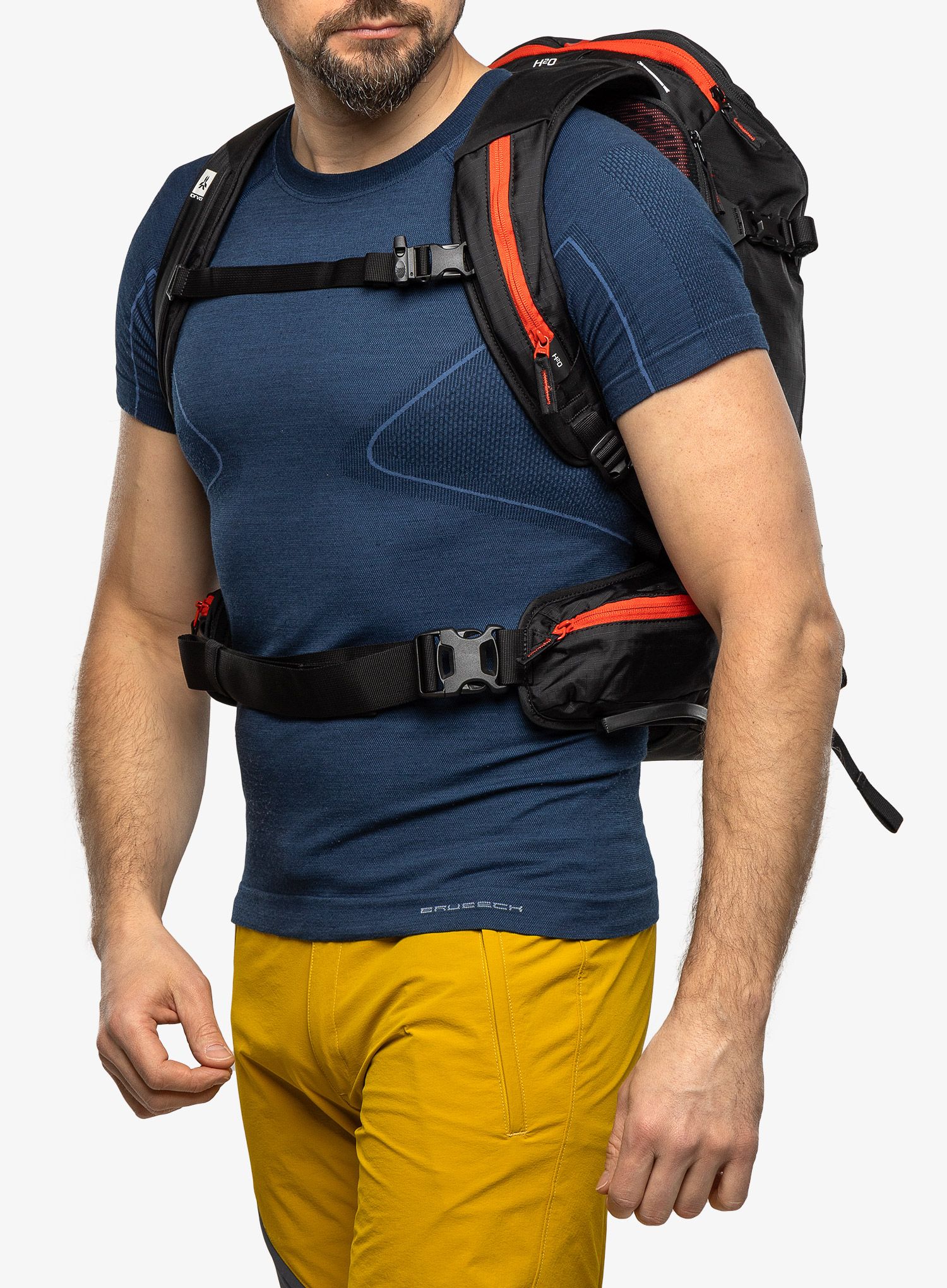 Lyžařský batoh Arva Rescuer 25 Pro - black