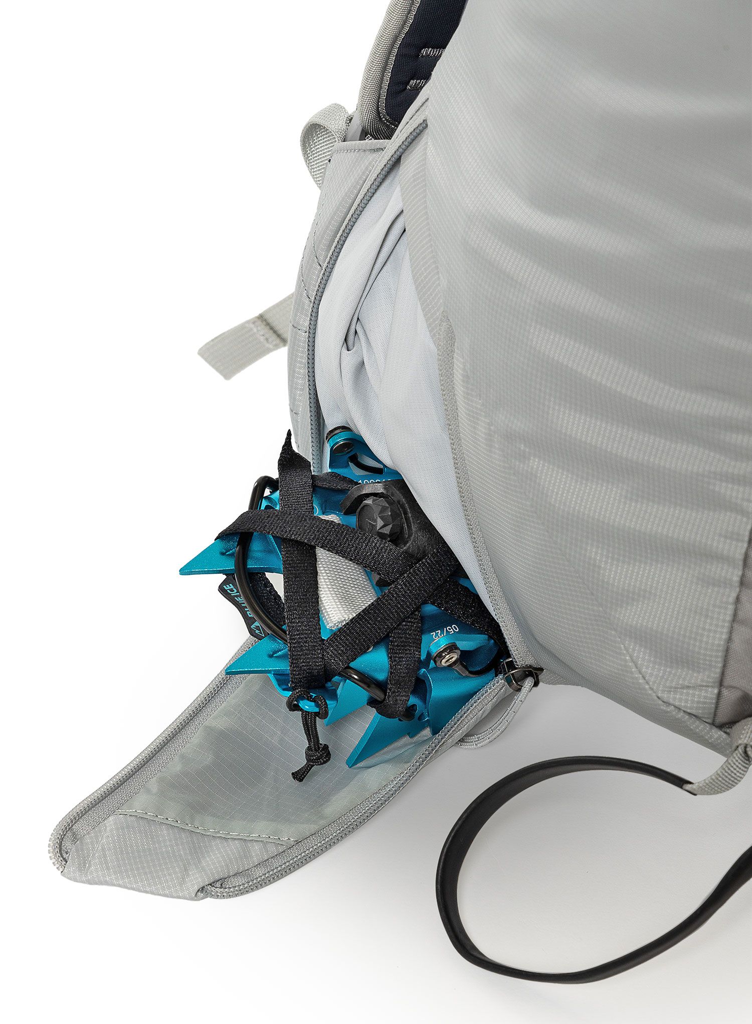 Lyžařský batoh Blue Ice Taka Pack 30L - glacier grey