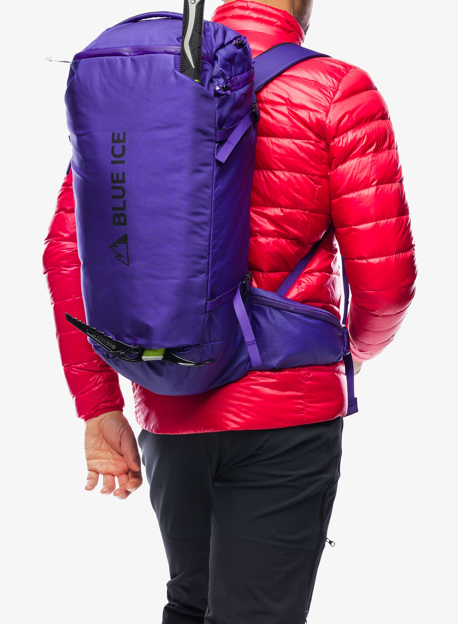 Skialpový batoh Blue Ice Yagi Pack 28L - deep blue