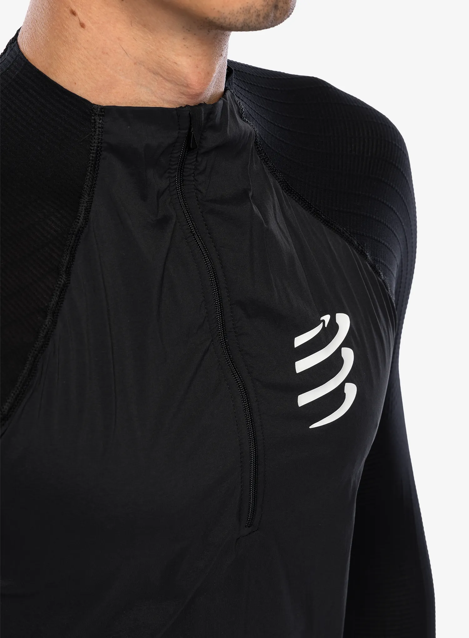 Mikina se zipem Compressport Hurricane Windproof Seamless HZ Top - black