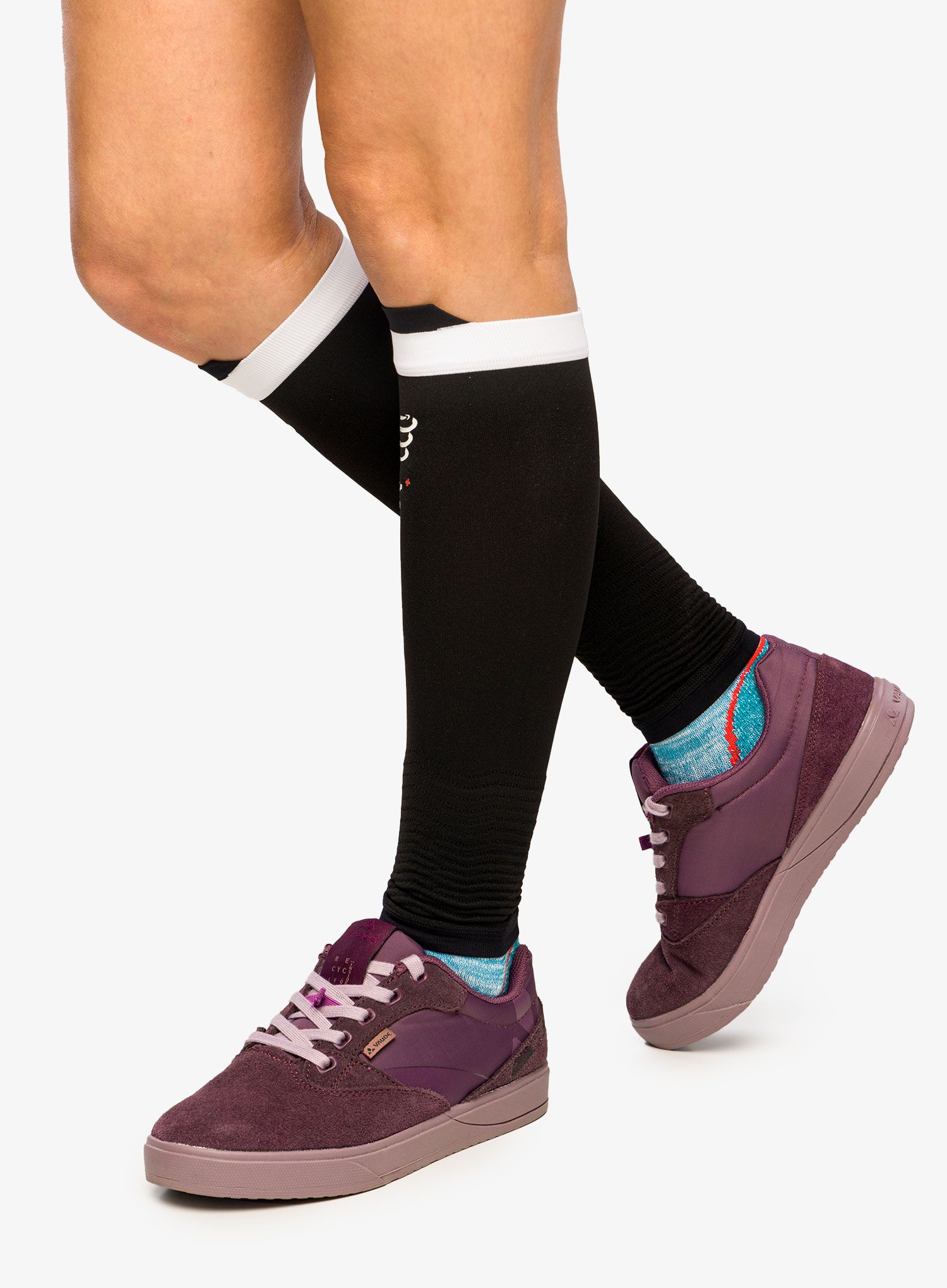 Kompresní nohavice Compressport R2v2 - black