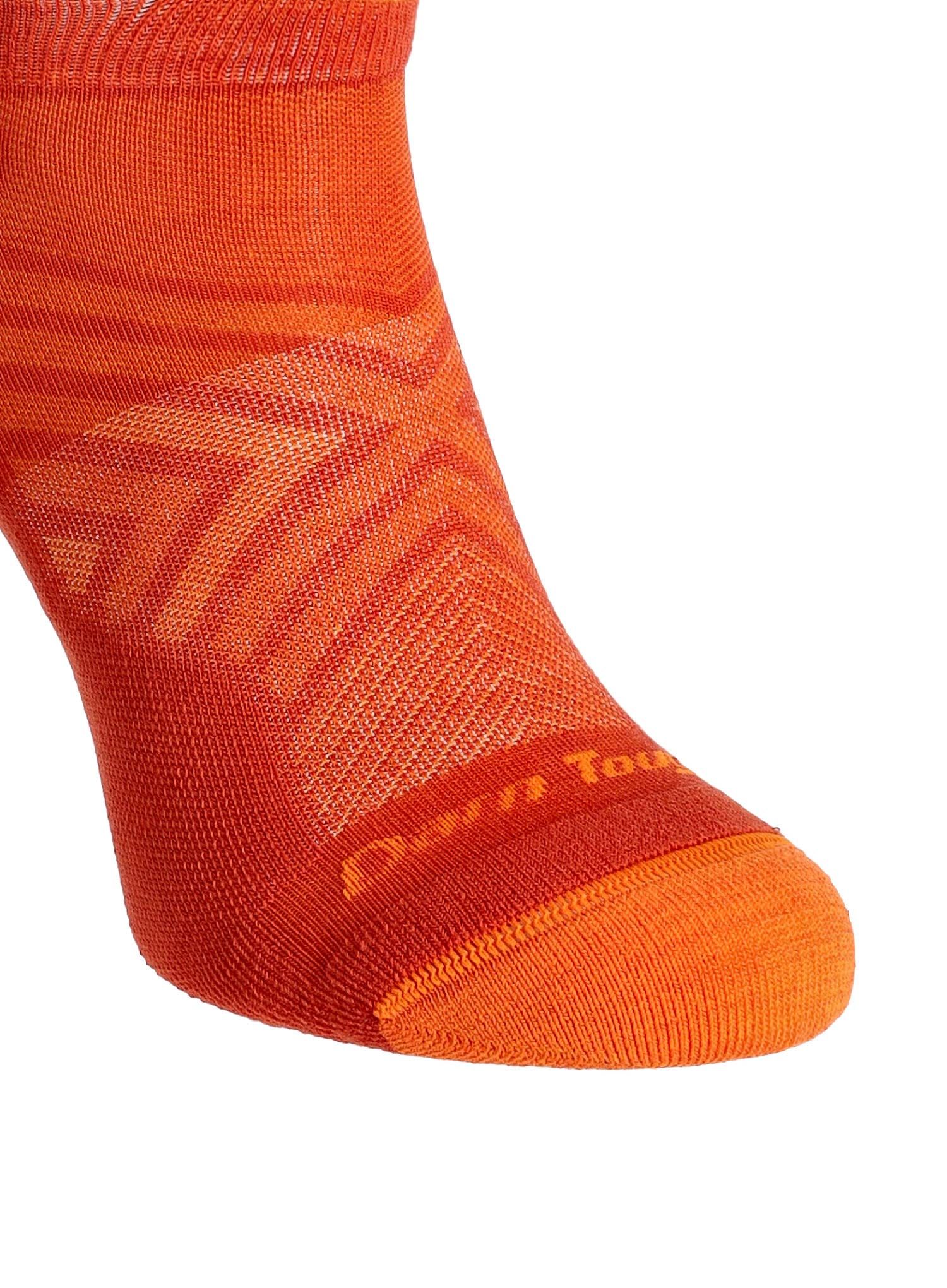 Ponožky na běhání Darn Tough Run No Show Tab Ultra-Lightweight with Cushion - lava