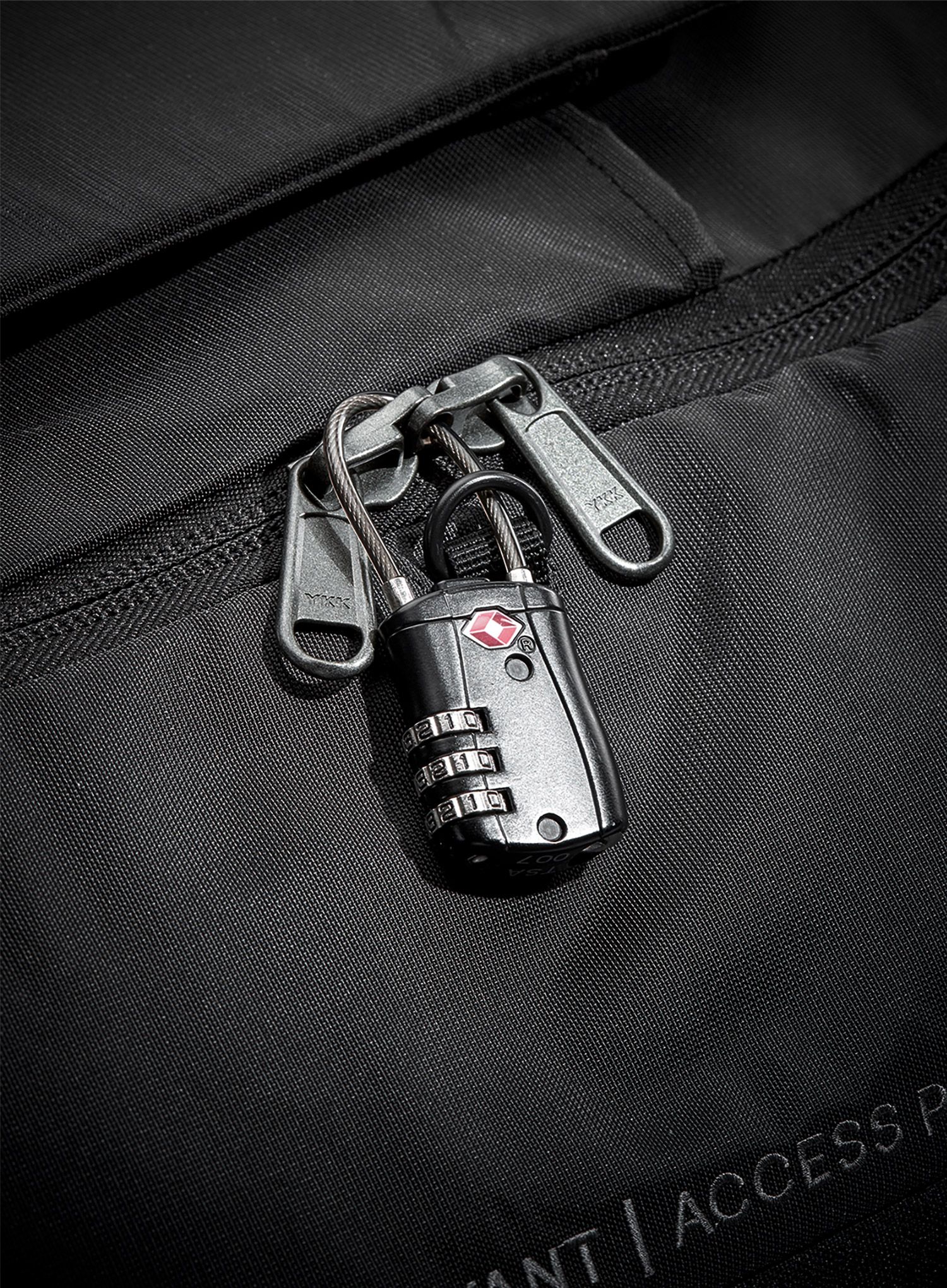 Cestovní batoh dámský Deuter AViANT Access Pro 55 SL - blk