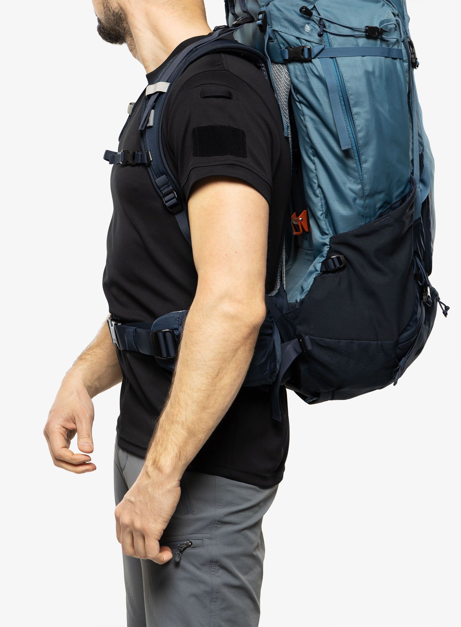 Trekový batoh Deuter Futura Air Trek 60 + 10 - atlantic/ink