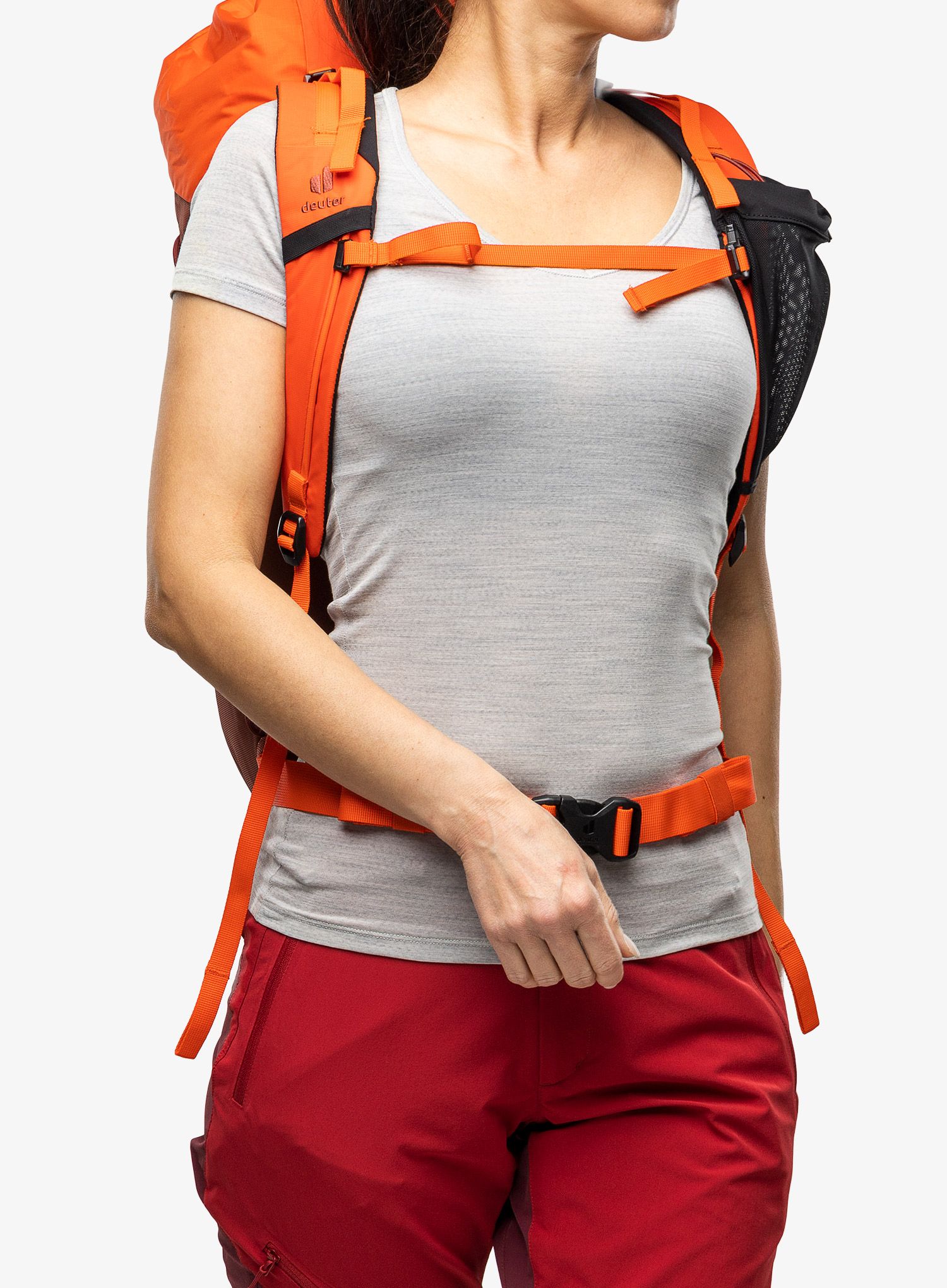 Batoh na hory Deuter Guide 24 - redwood/papaya