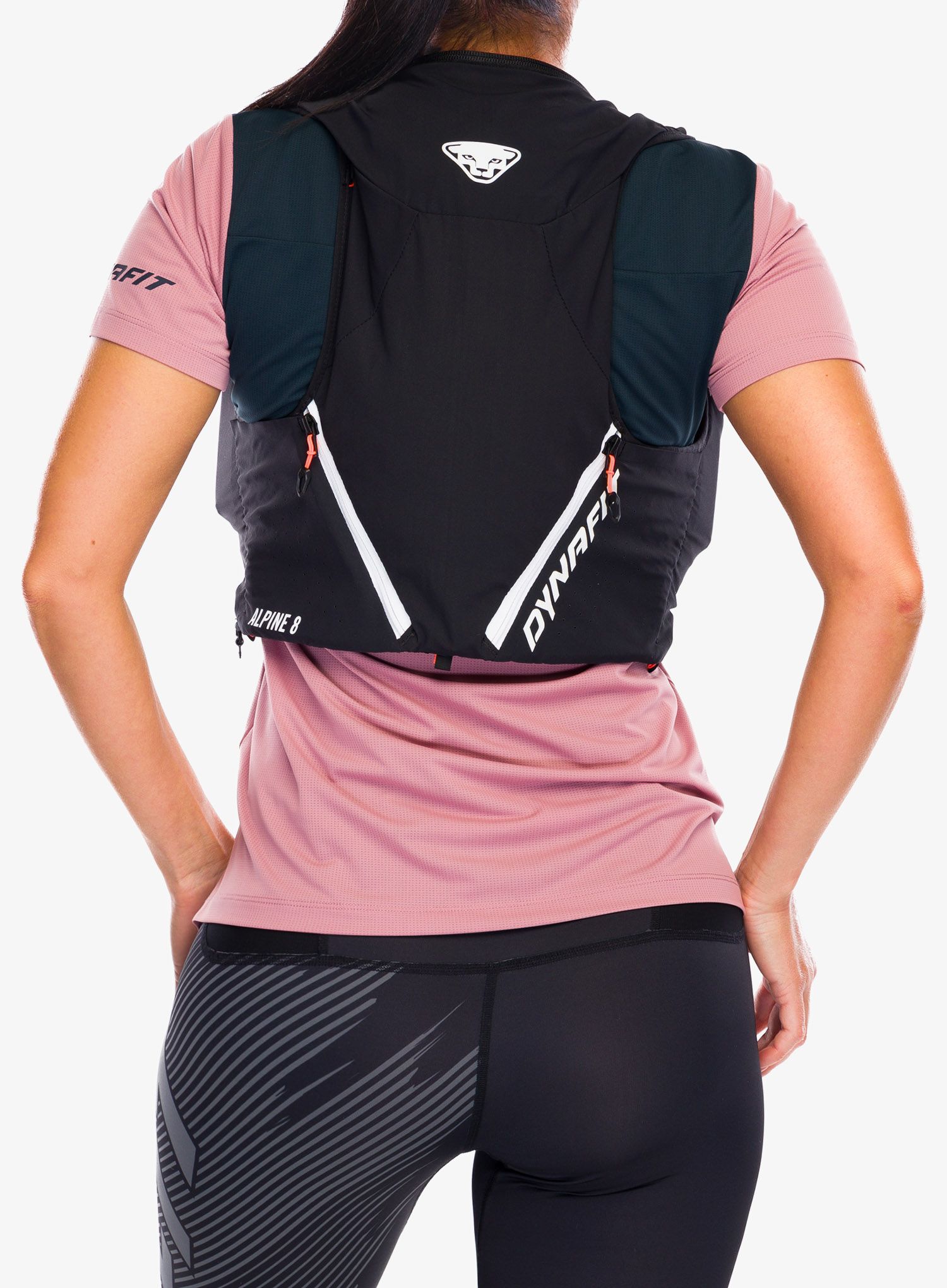 Vesta na běhání Dynafit Alpine 8 Vest - black out