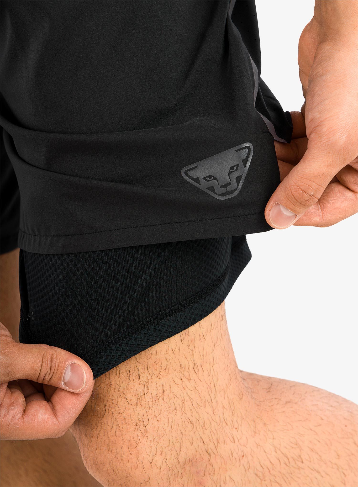 Běžecké kraťasy Dynafit Alpine Pro 2/1 Shorts - black out