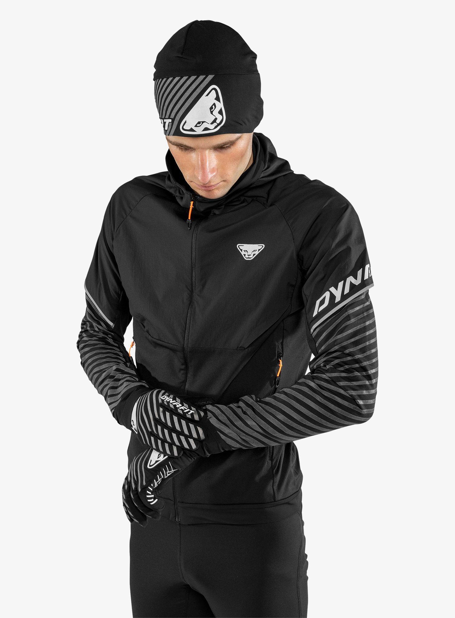 Čepice na běhání Dynafit Alpine Reflective Beanie - black out/nimbus