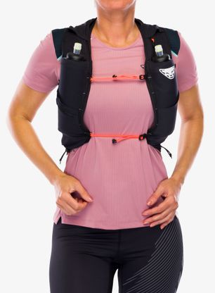 Běžecká vesta Dynafit Ultra 12 Vest - black out