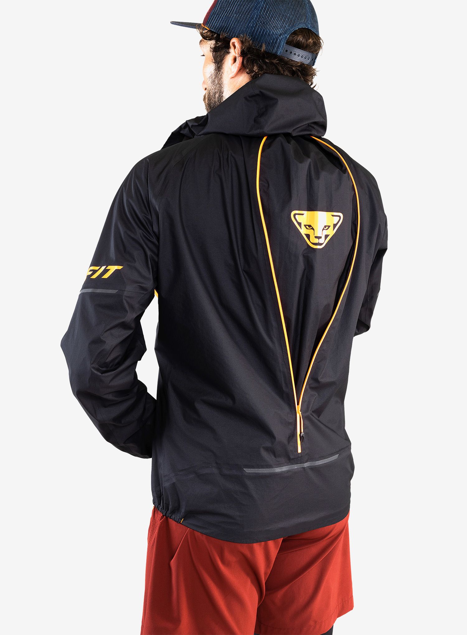 Bunda na běhání Dynafit Ultra 3L Jacket - black out