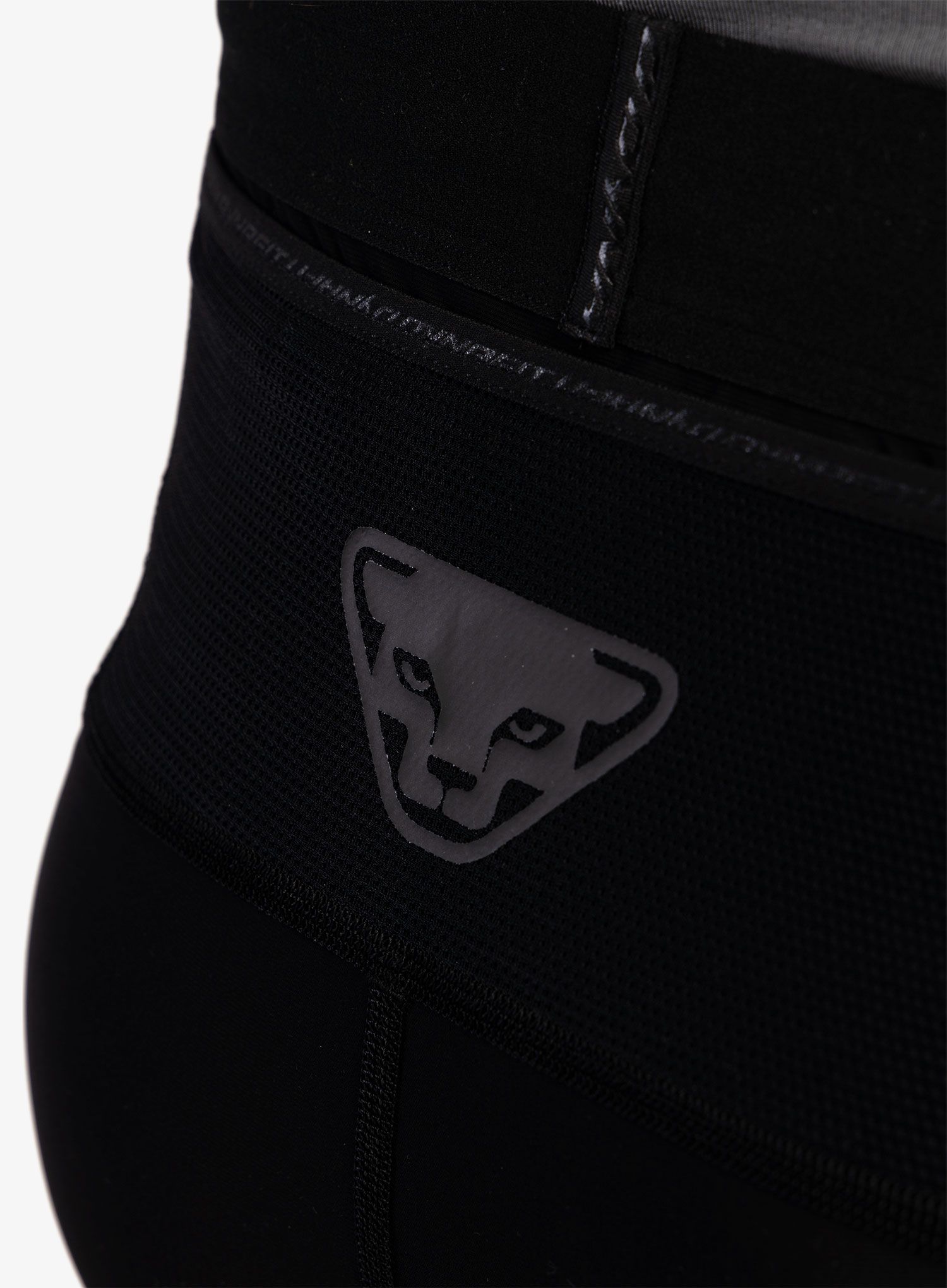 Běžecké kraťasy Dynafit Vert 2 Short Tights - black out