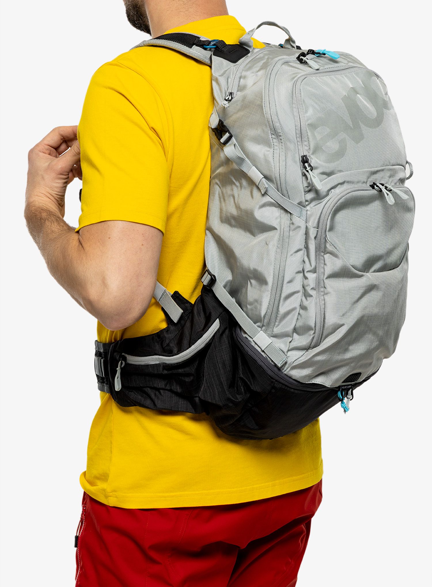 Cyklistický batoh Evoc Explorer Pro 30 - silver/carbon grey