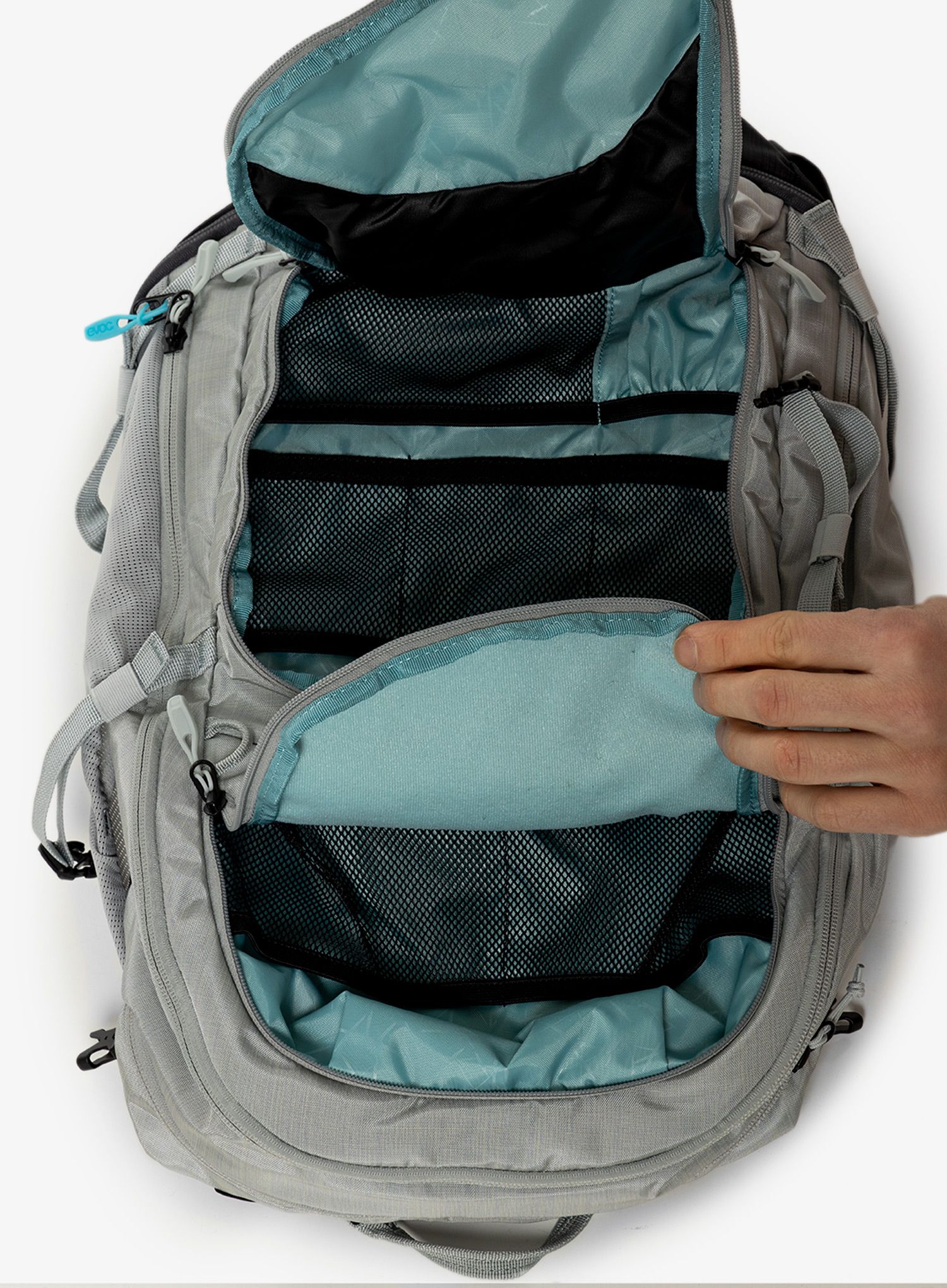 Cyklistický batoh Evoc Explorer Pro 30 - silver/carbon grey