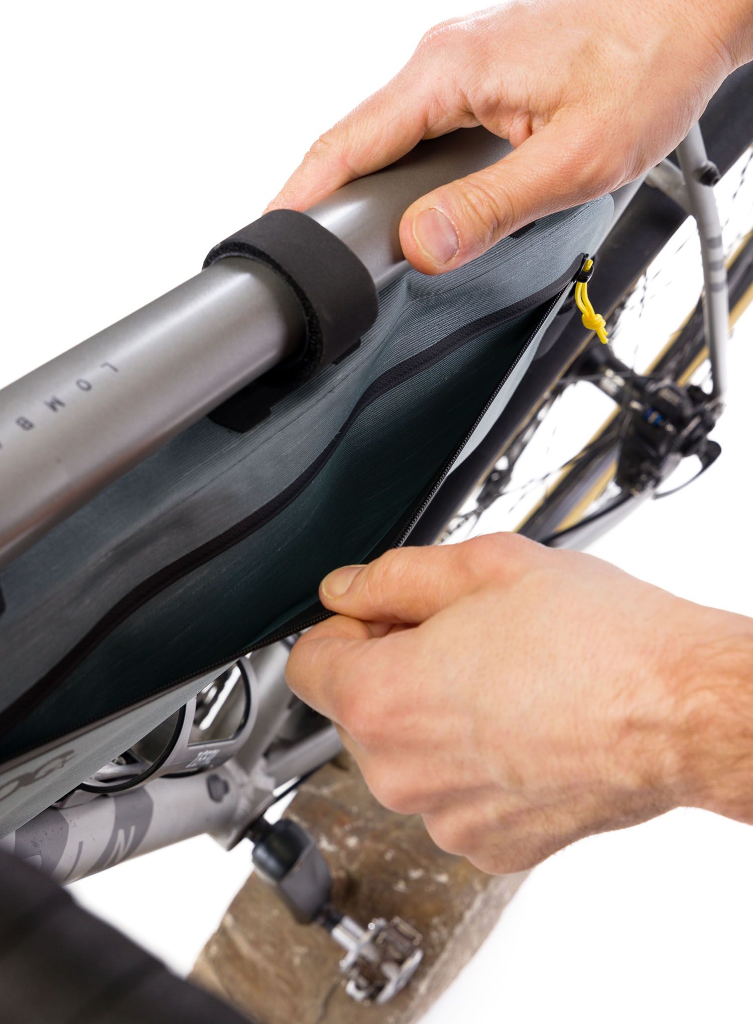 Brašna na rám kola Evoc Frame Pack WP M - steel