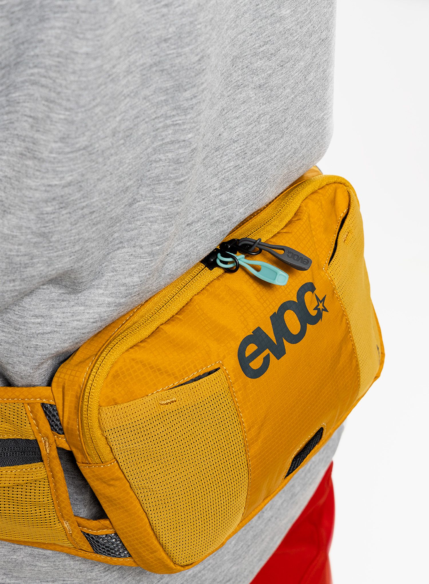 Ledvinka Evoc Hip Pouch 1 - loam