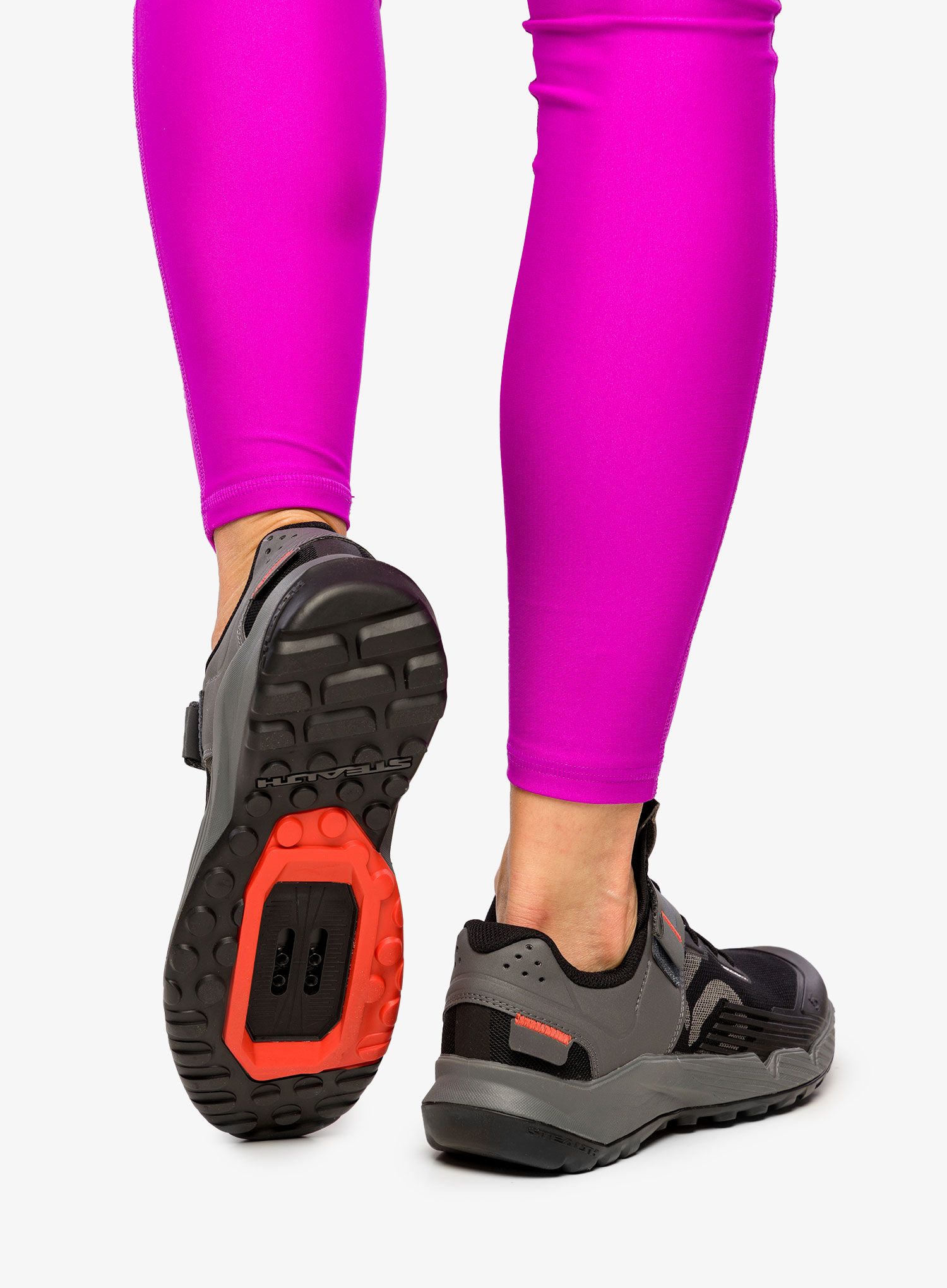 Dámské boty Five Ten Trailcross Clip-in - core black/grey three/red