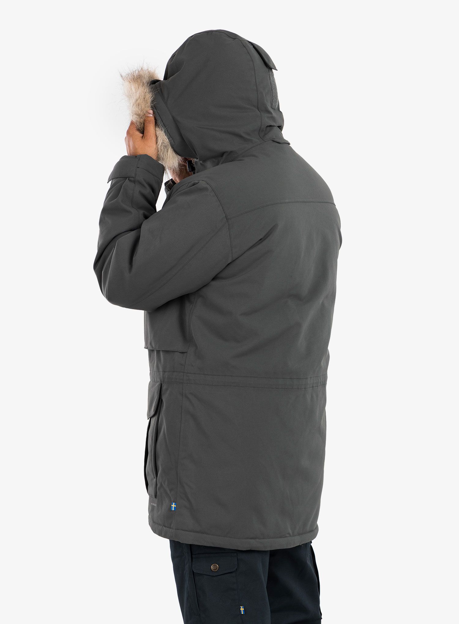 Izolovaná bundaFjallraven Nuuk Parka - basalt