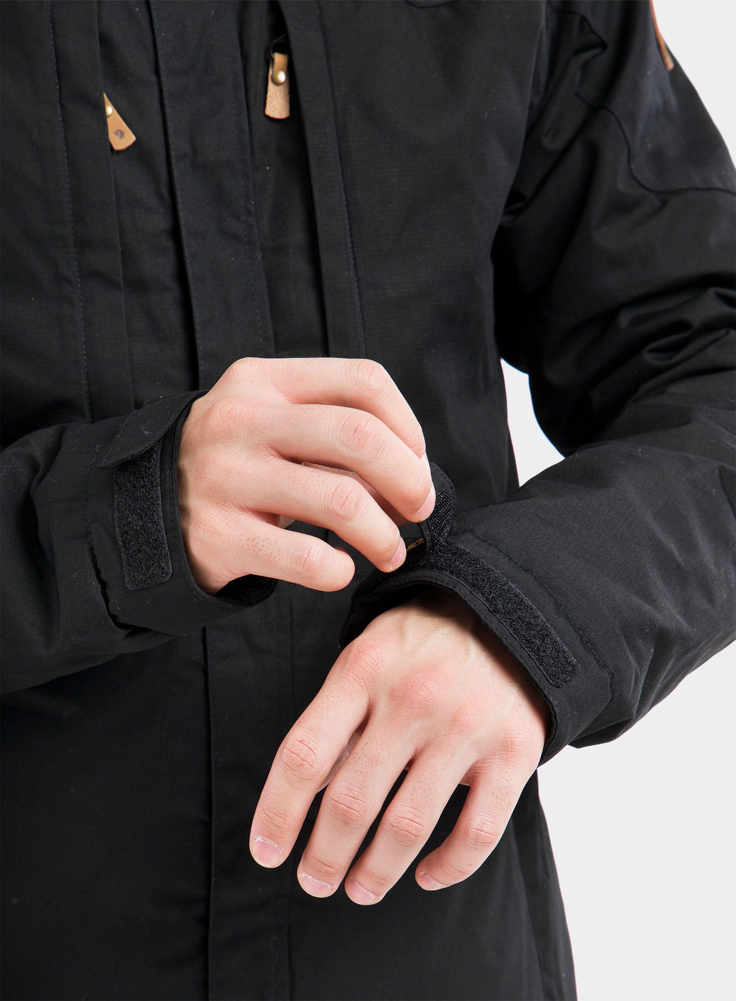 Zimní bunda Fjallraven Skogso Padded Jacket - black