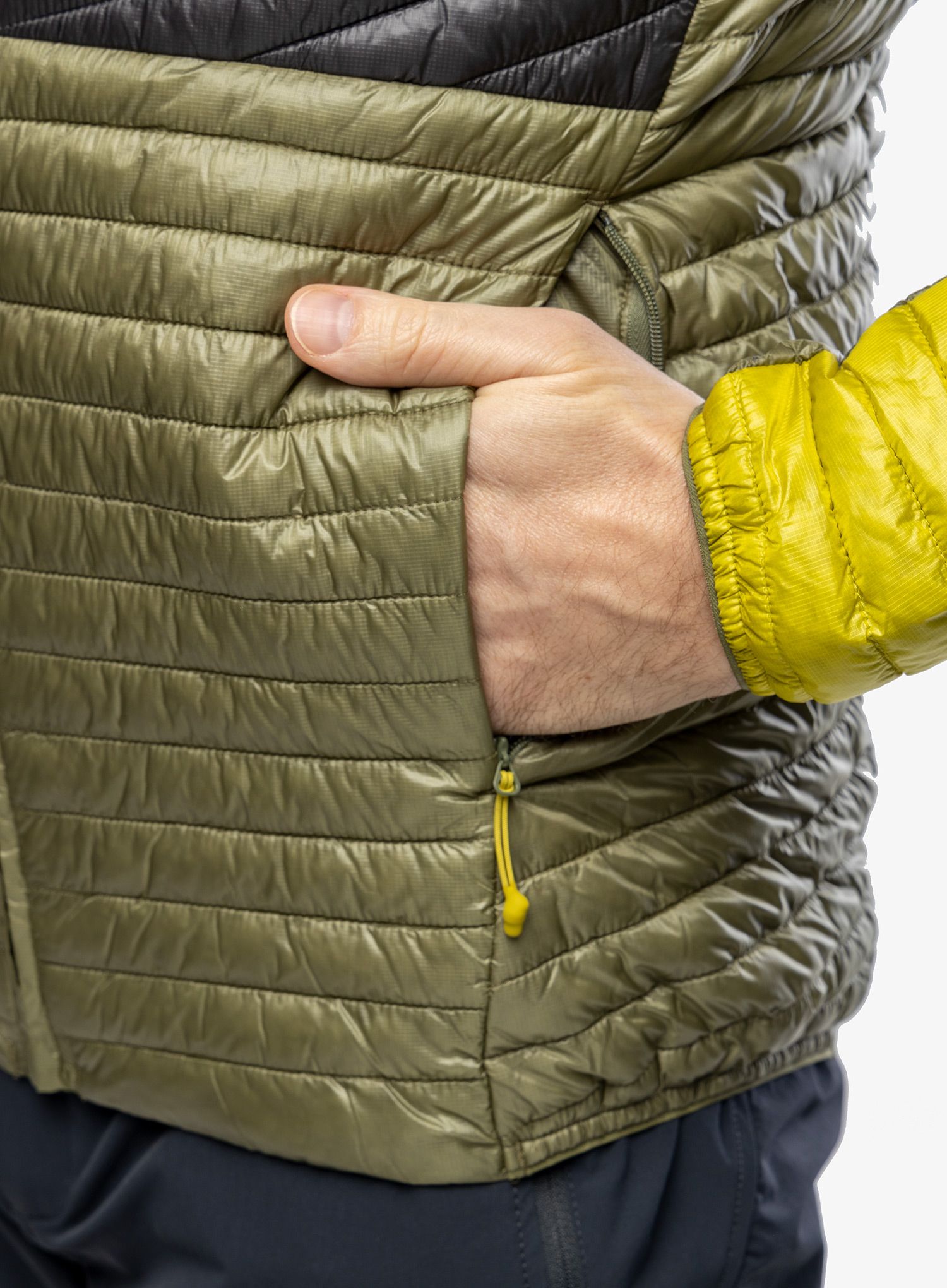Zateplená bunda Haglofs L.I.M. Mimic Hood - olive green/magnetite