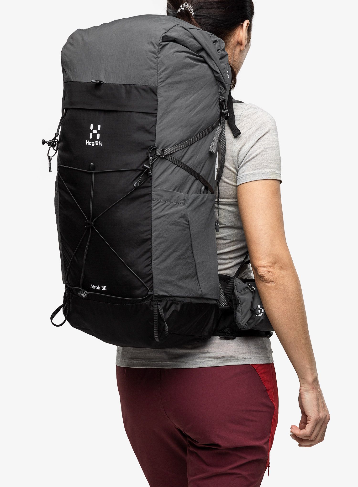 Turistický batoh Haglofs L.I.M Airak 38 - true black/magnetite