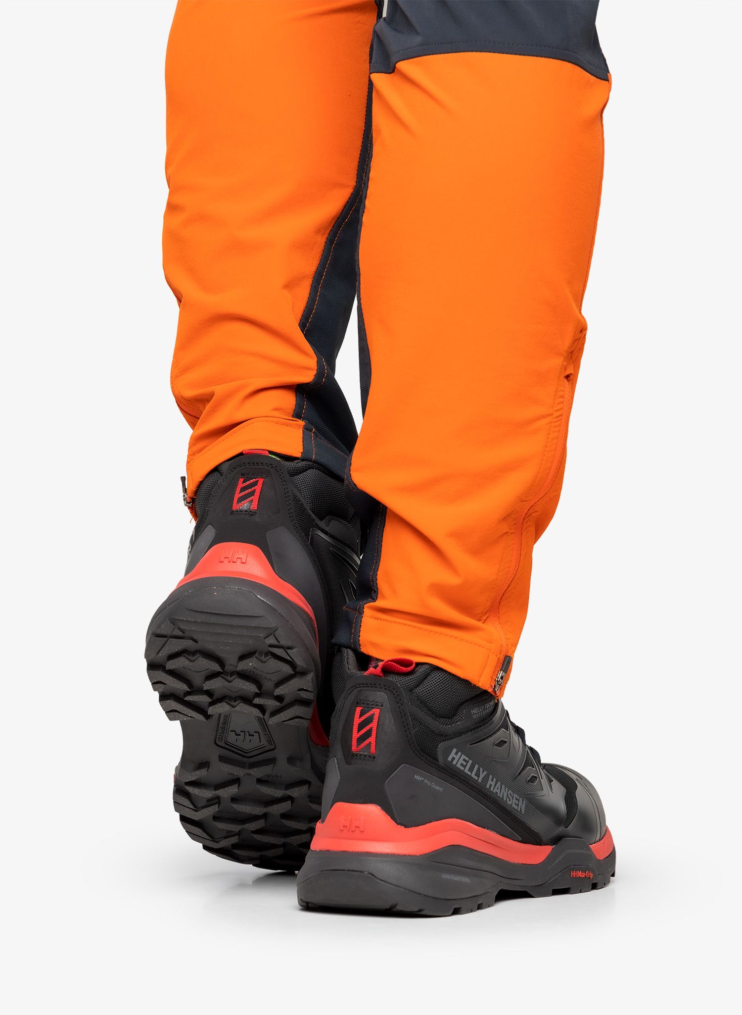 Turistické boty Helly Hansen Traverse HT - black/red