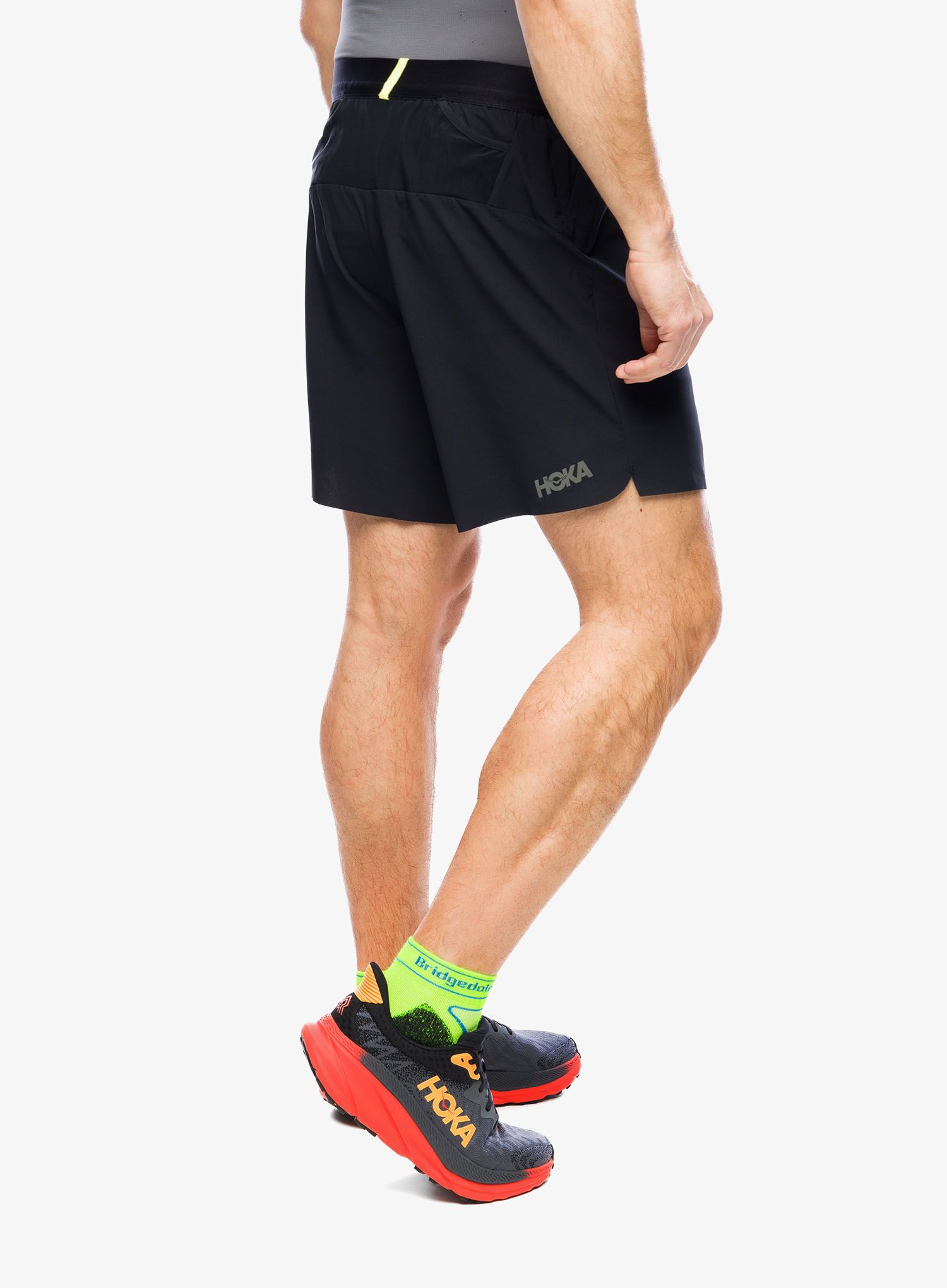 Běžecké kraťasy Hoka 7'' Short 2In1 - black
