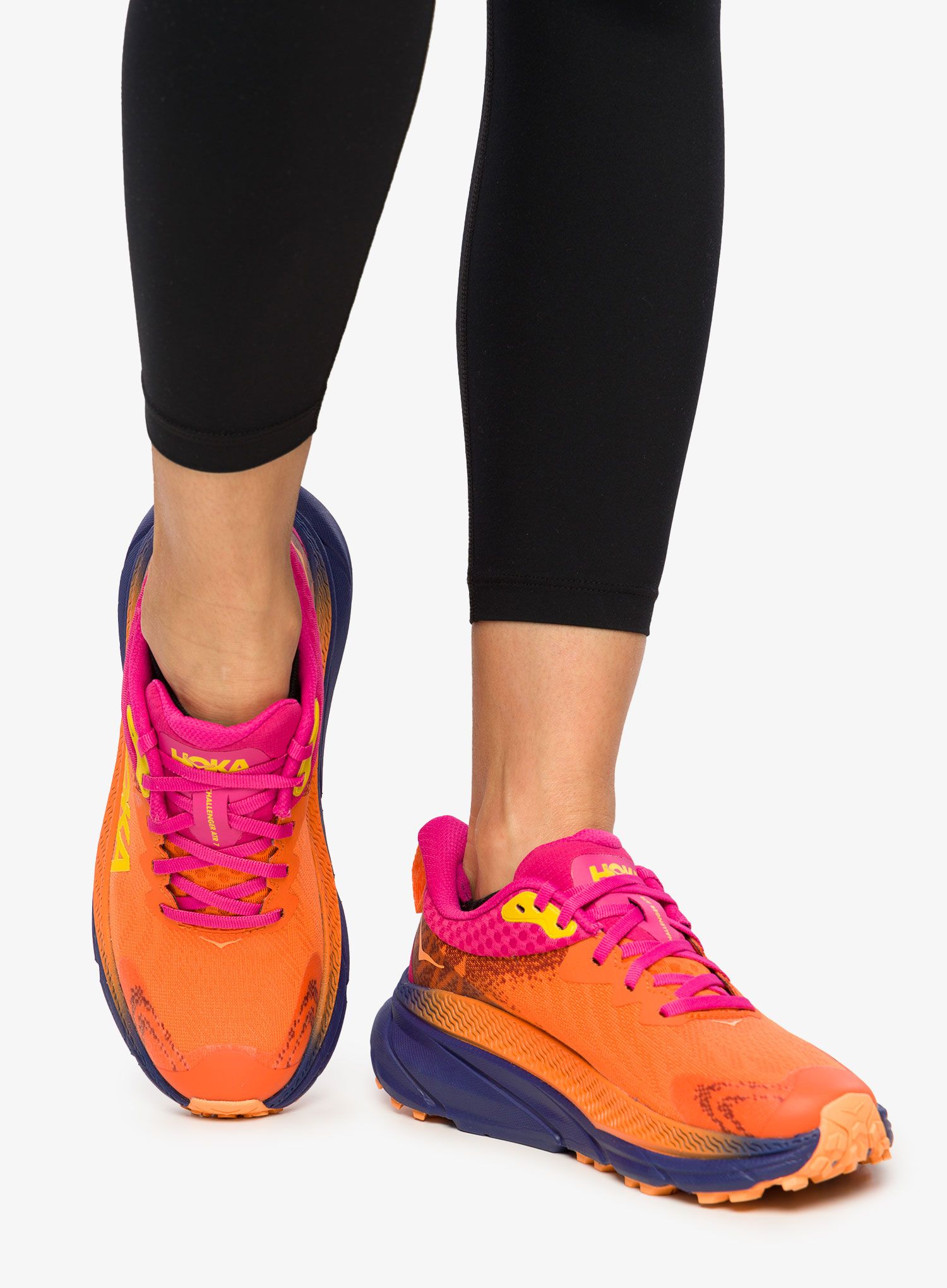 Dámské trailové boty Hoka Challenger ATR 7 GTX - vibrant orange/pink yarrow