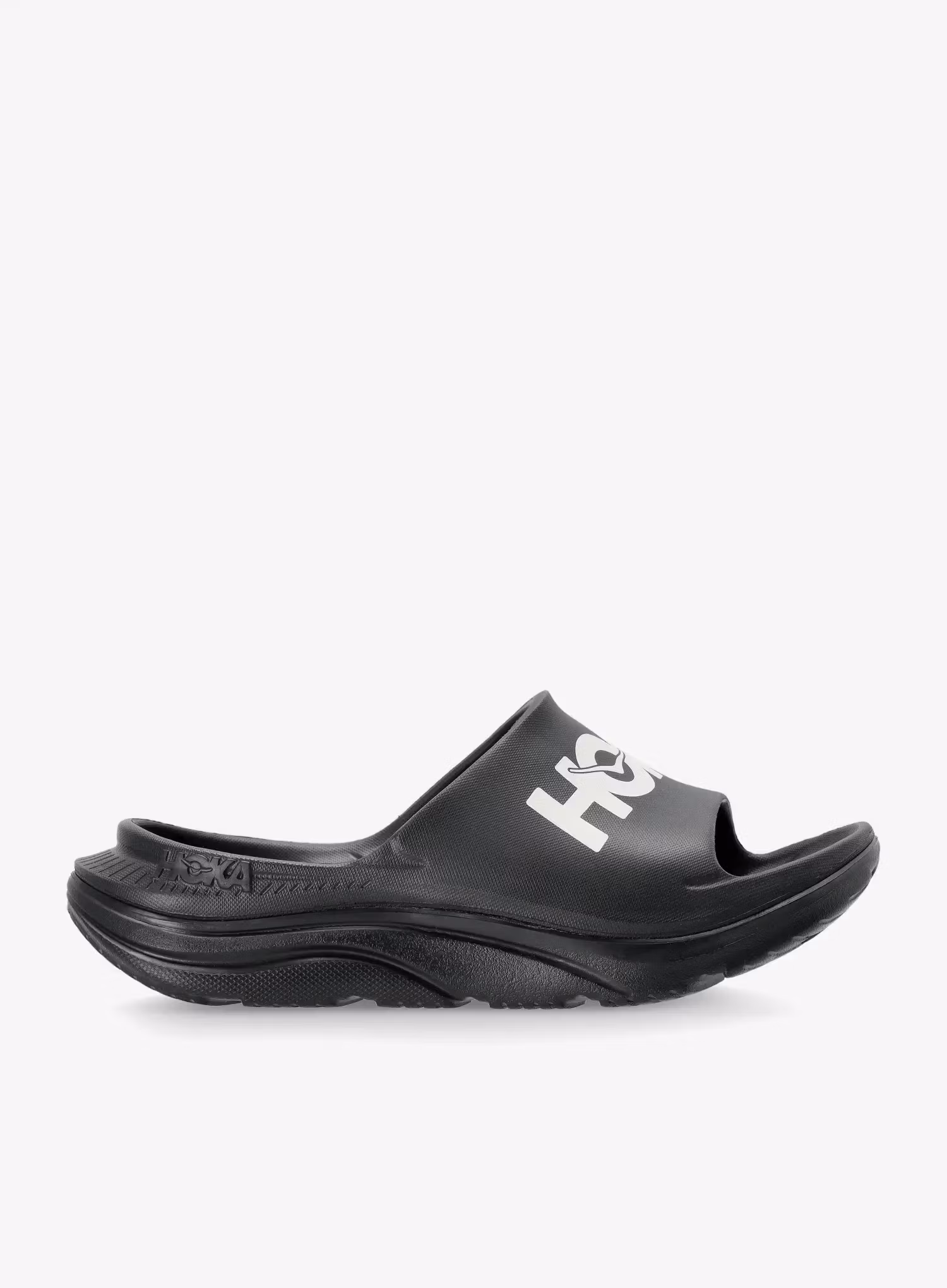 Nazouváky Hoka Ora Athletic Slide - black/white