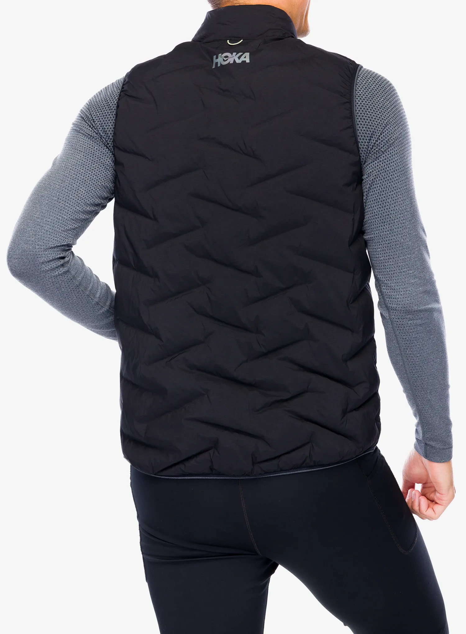 Vesta na běhání Hoka Skyfill Run Vest - black