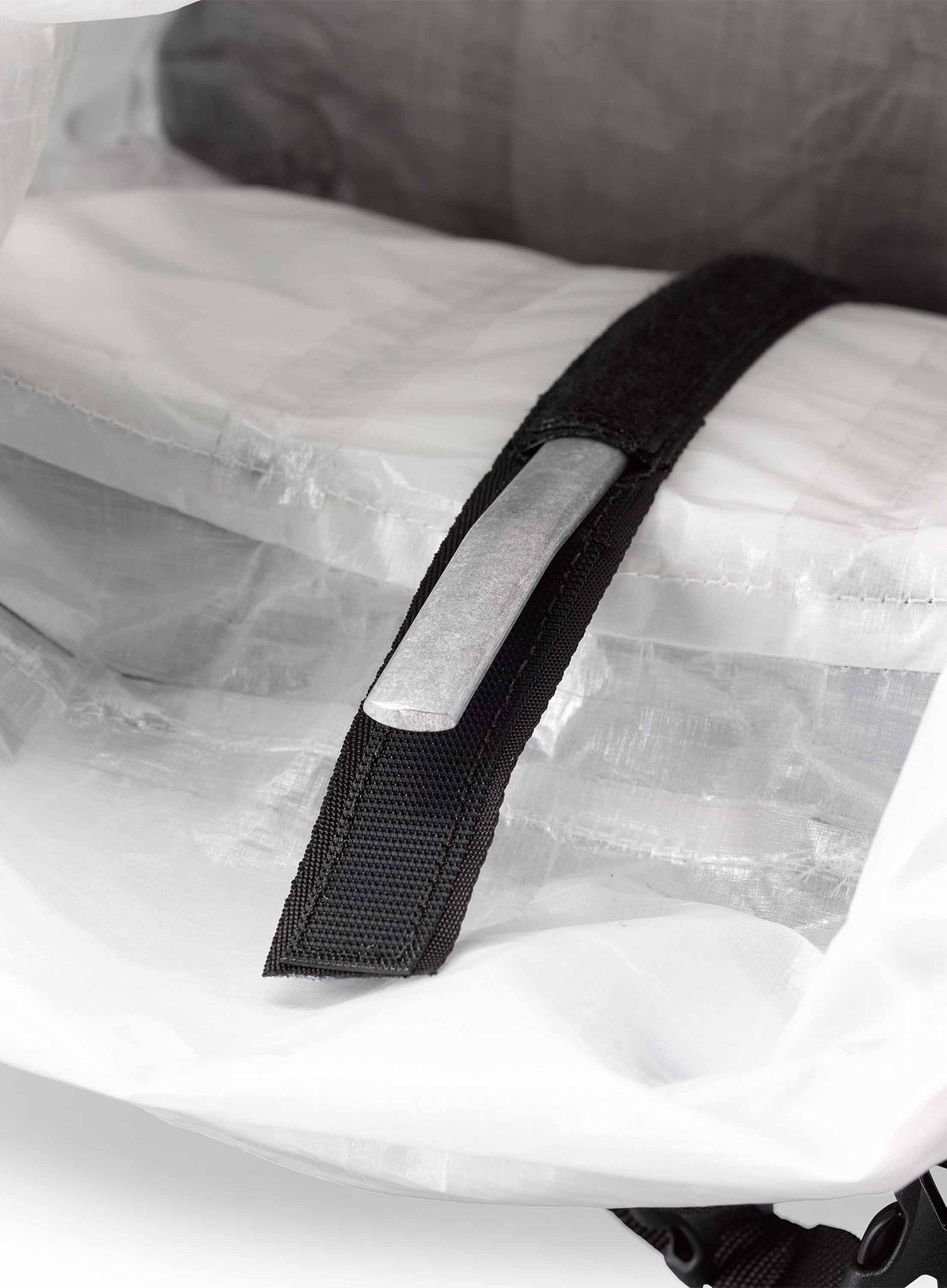 Turistický batoh Hyperlite Mountain Gear Unbound 40 - white