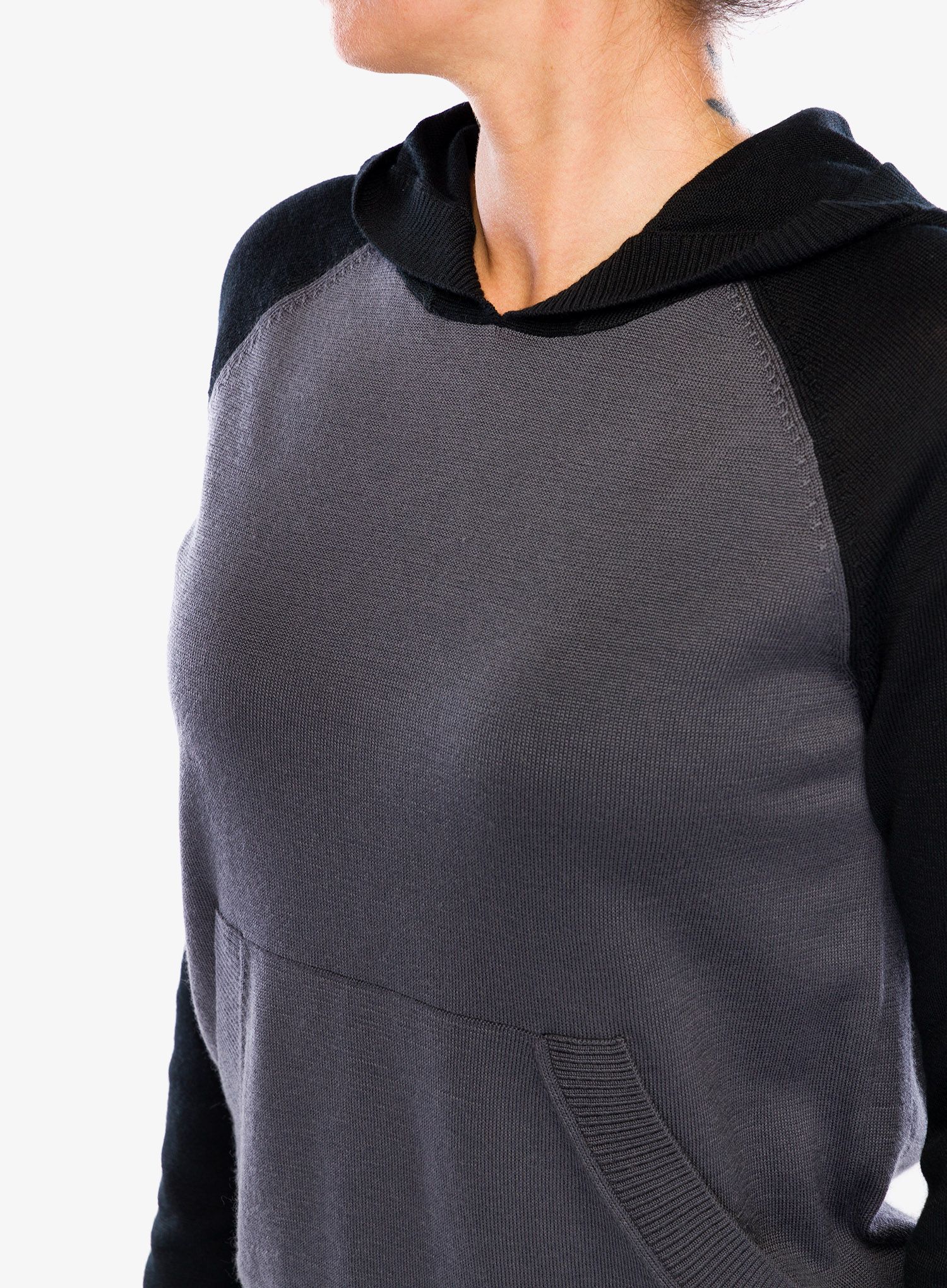 Dámská mikina Icebreaker Utility Explore Hooded Pullover - mon/blk