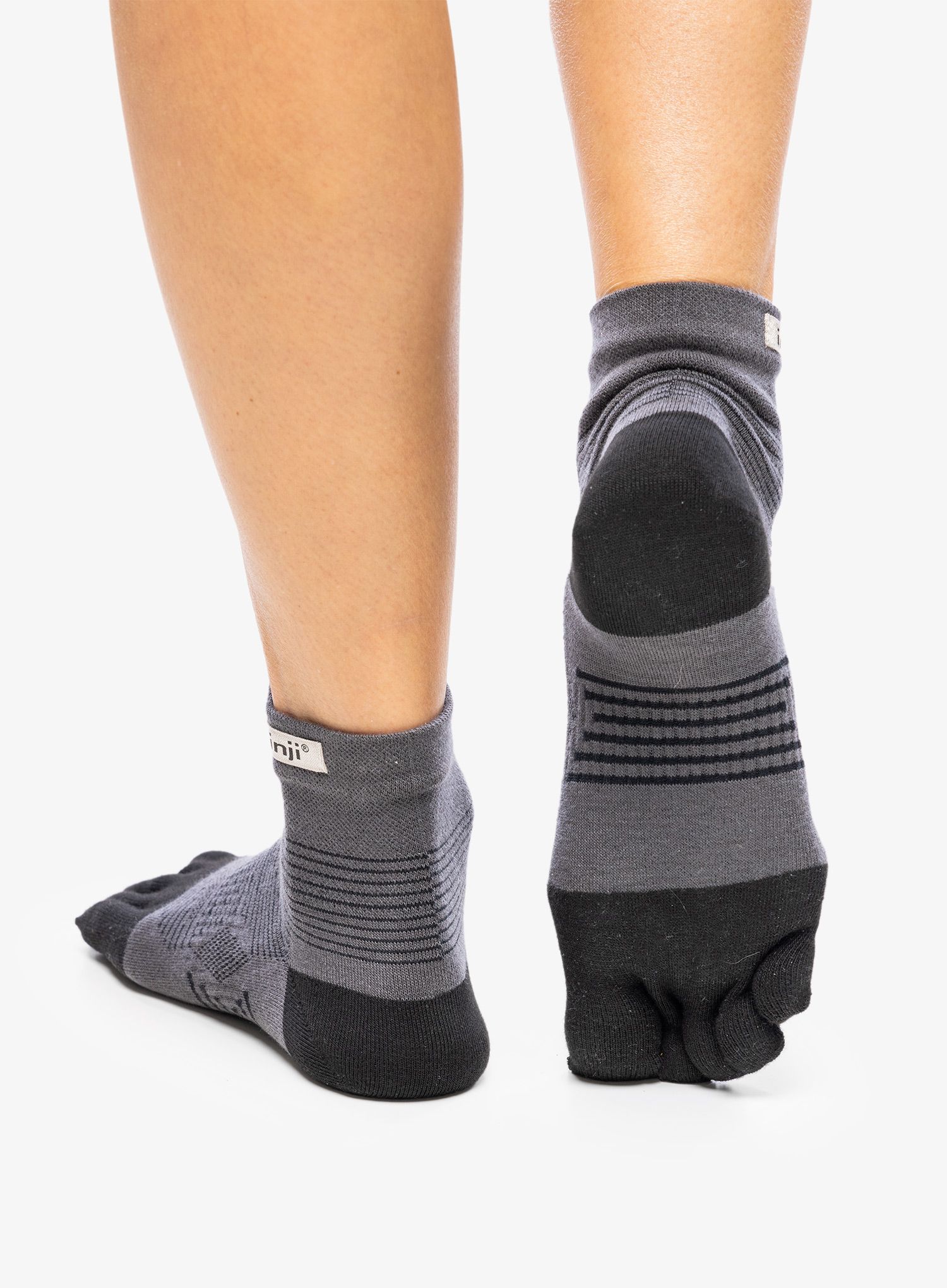 Ponožky na běhání Injinji Run Lightweight Mini-Crew 2 - black