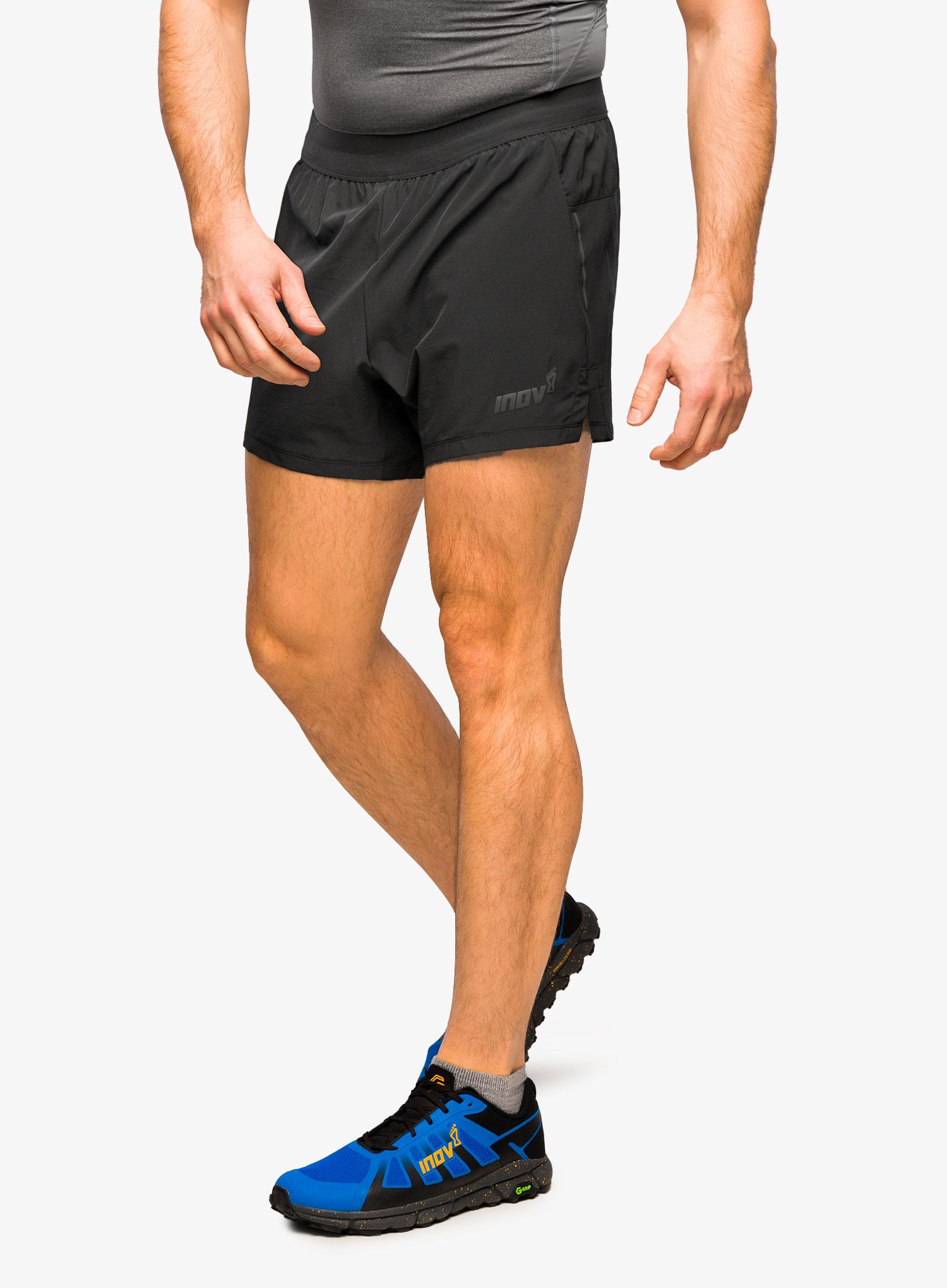 Pánské běžecké kraťasy Inov-8 Race Elite 5 Short - black