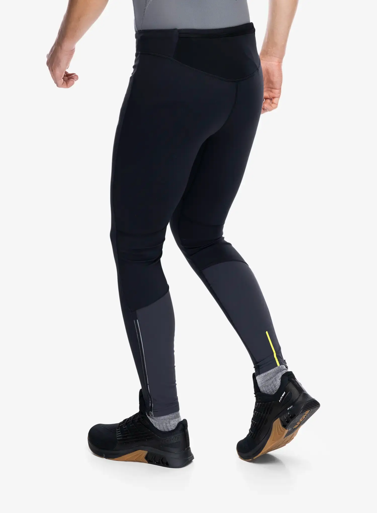 Legíny na běhání Inov-8 Race Elite Tight - black