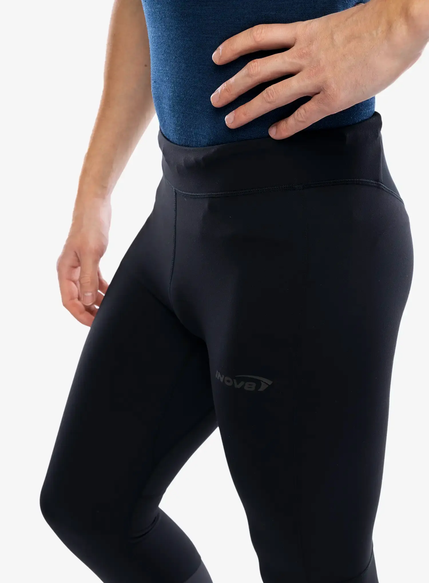 Legíny na běhání Inov-8 Race Elite Tight - black/black
