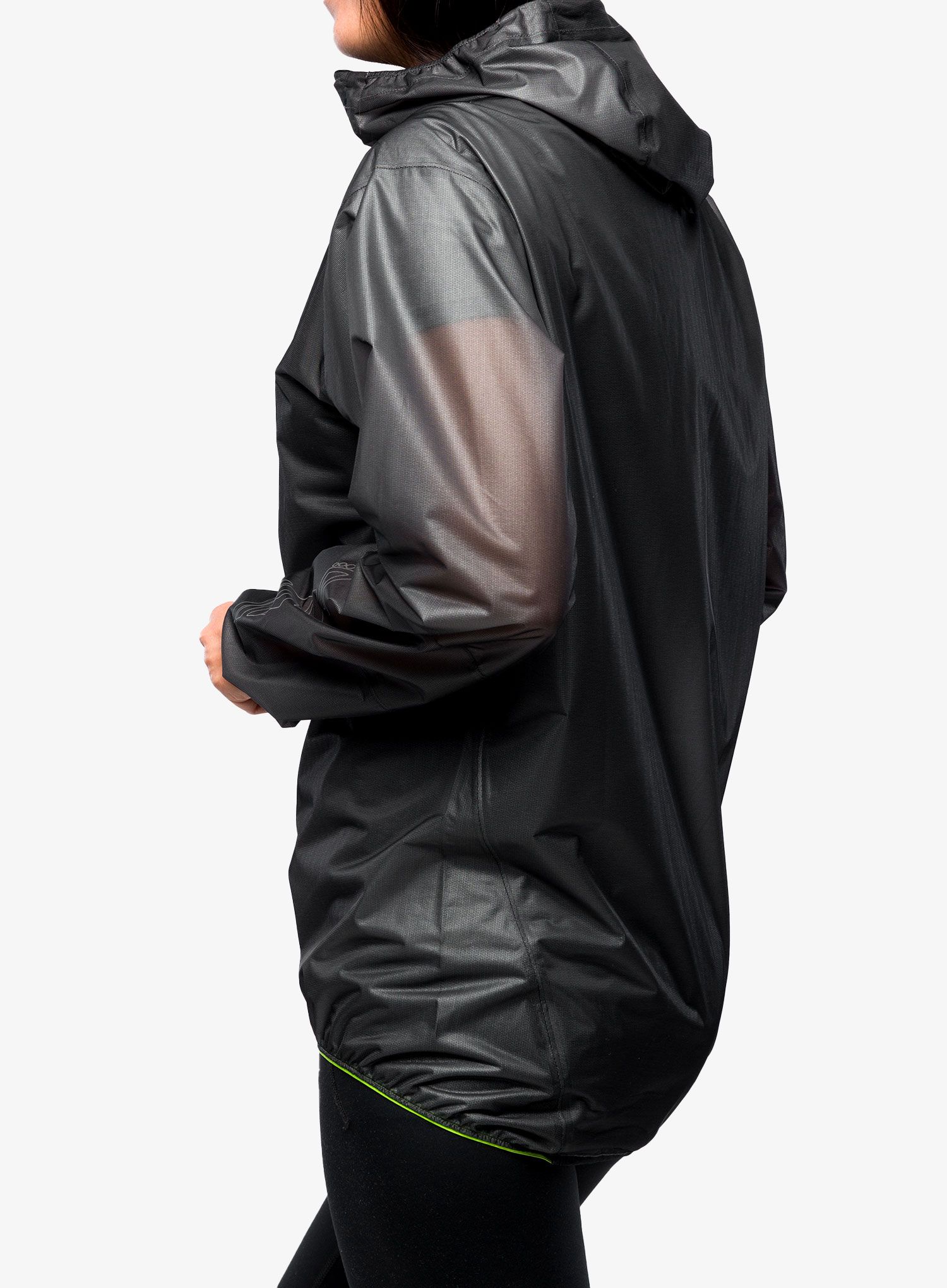 Bunda na běhání Inov-8 Raceshell HZ - black