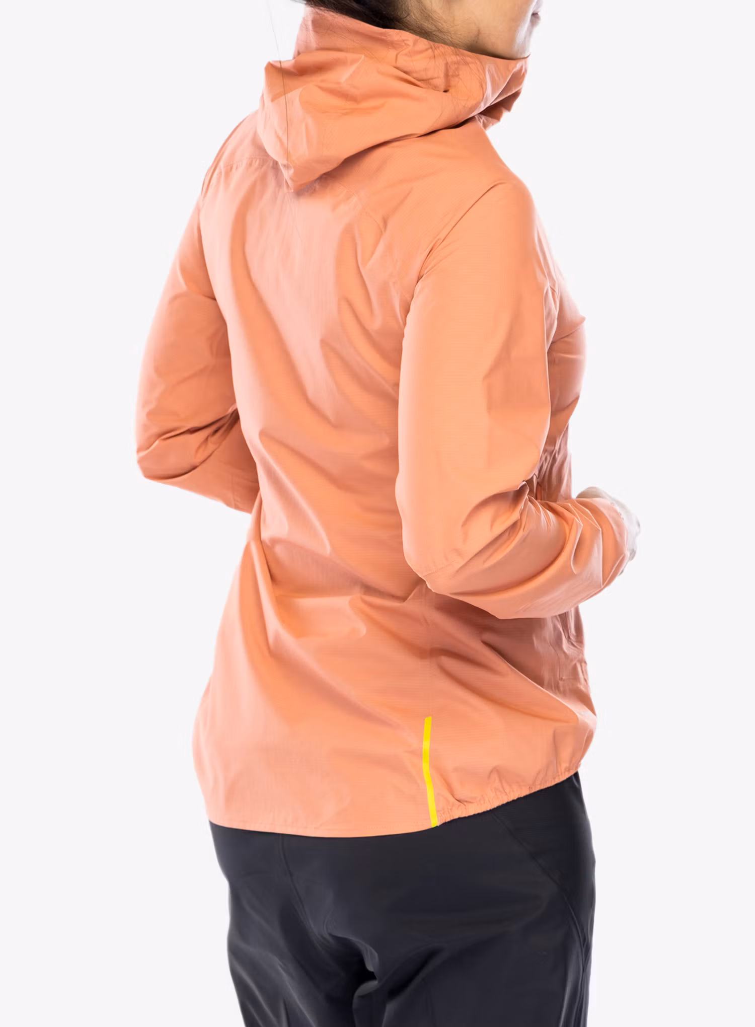 Bunda na běhání dámská Inov-8 Stormshell FZ V2 - coral