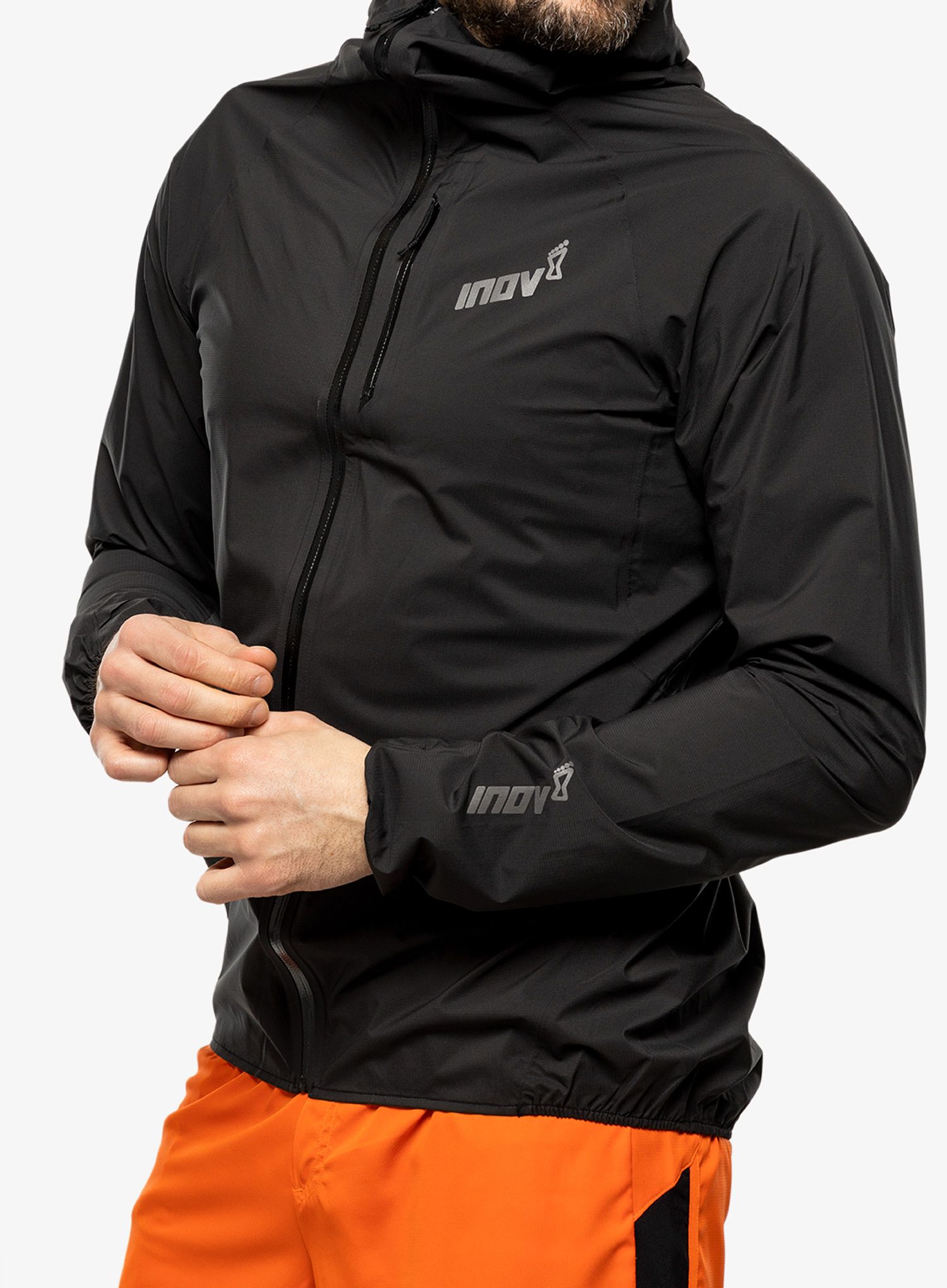 Bunda na běhání Inov-8 Stormshell FZ - black