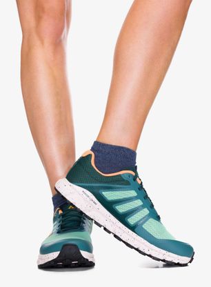 Dámské trailové boty Inov-8 TrailFly G 270 V2 - pine/peach
