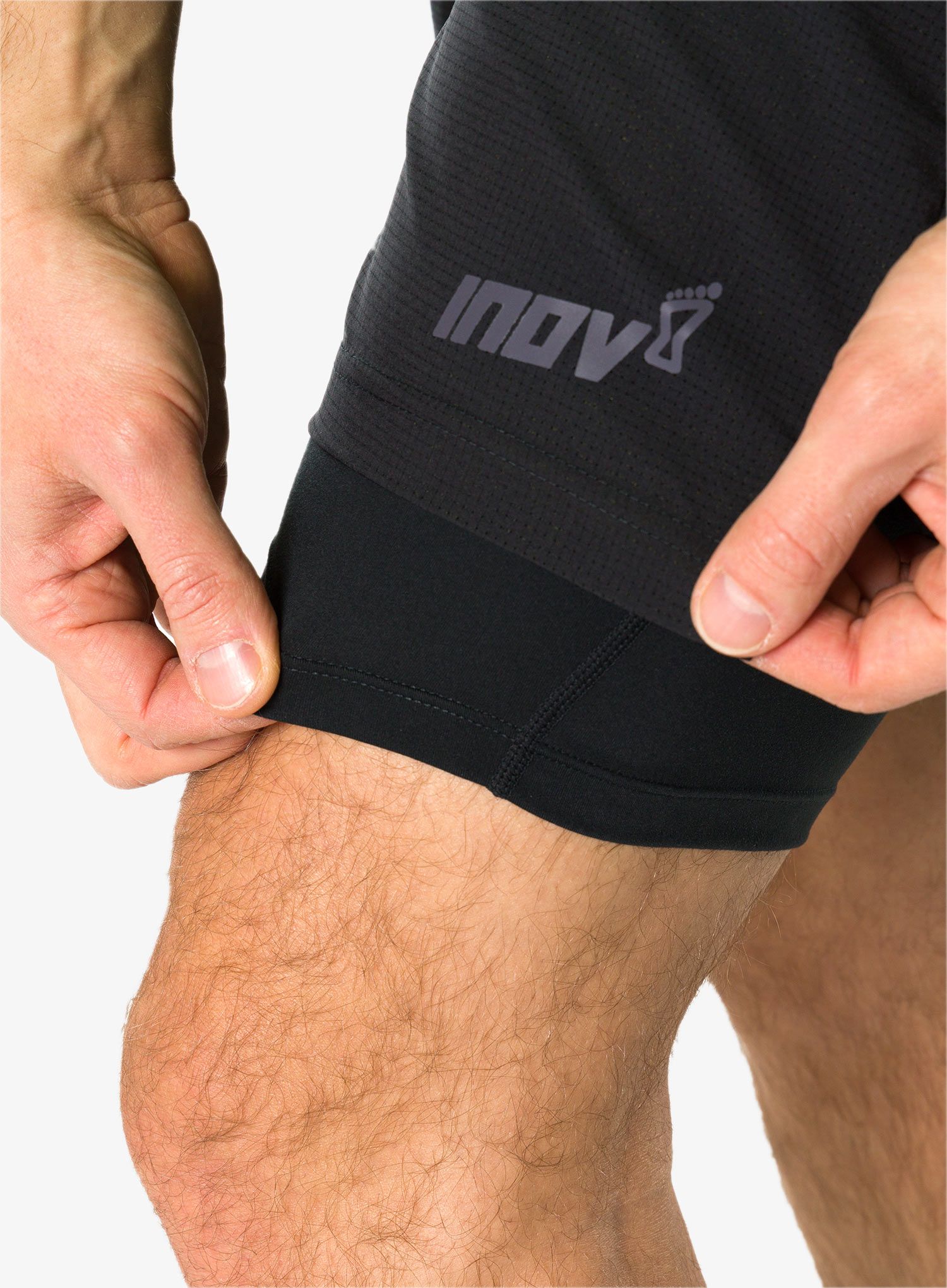 Běžecké kraťasy Inov-8 Trailfly Ultra 7 2in1 Short - black